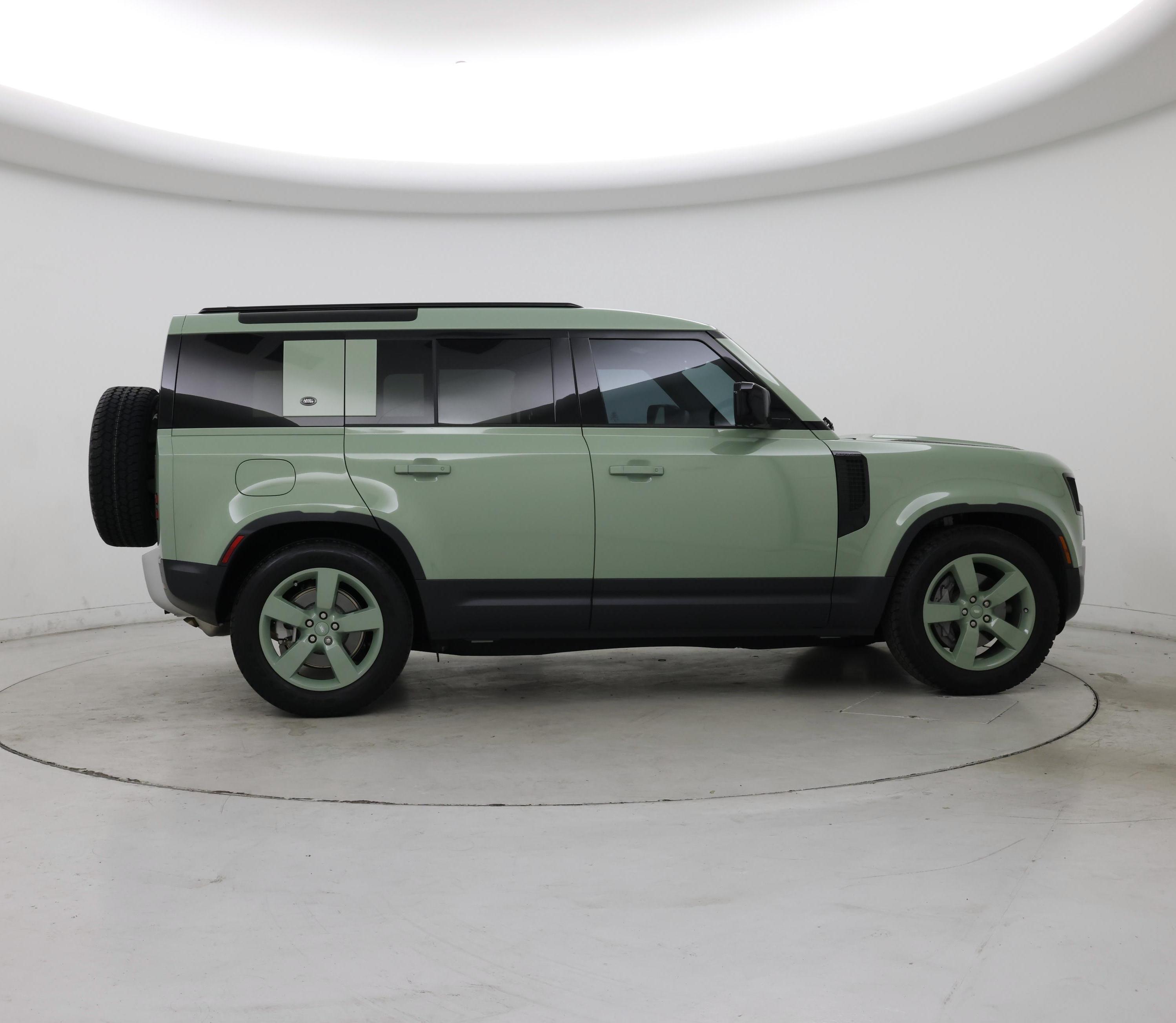 Thumbnail: 2023 Land Rover Defender - 7