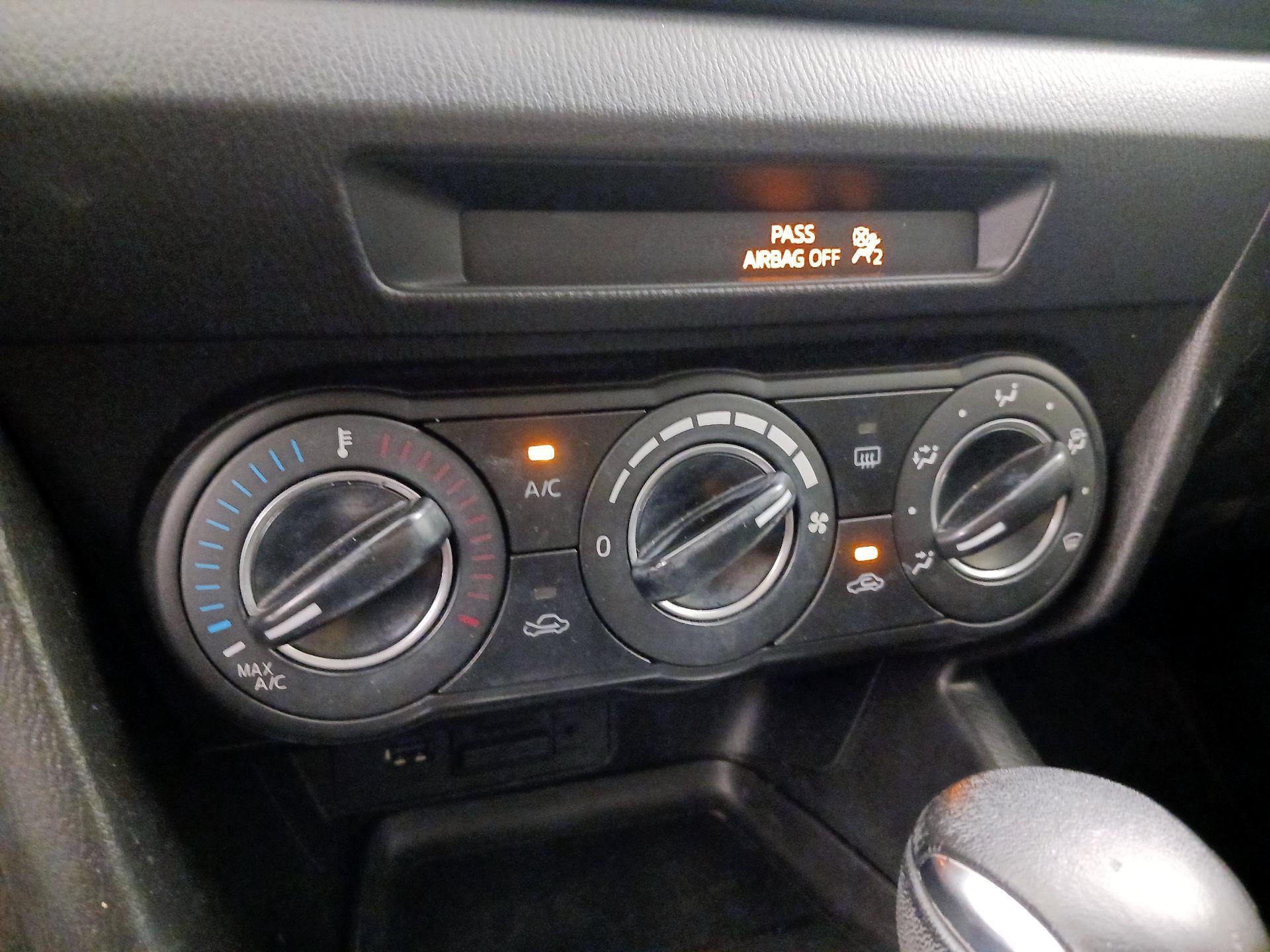 Thumbnail: 2015 Mazda Mazda3 - 16