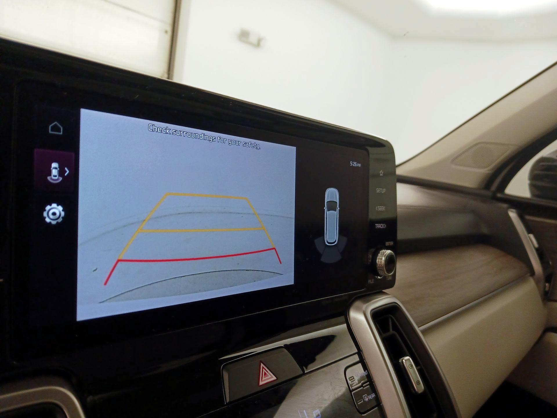 Thumbnail: 2023 Kia Sorento - 15