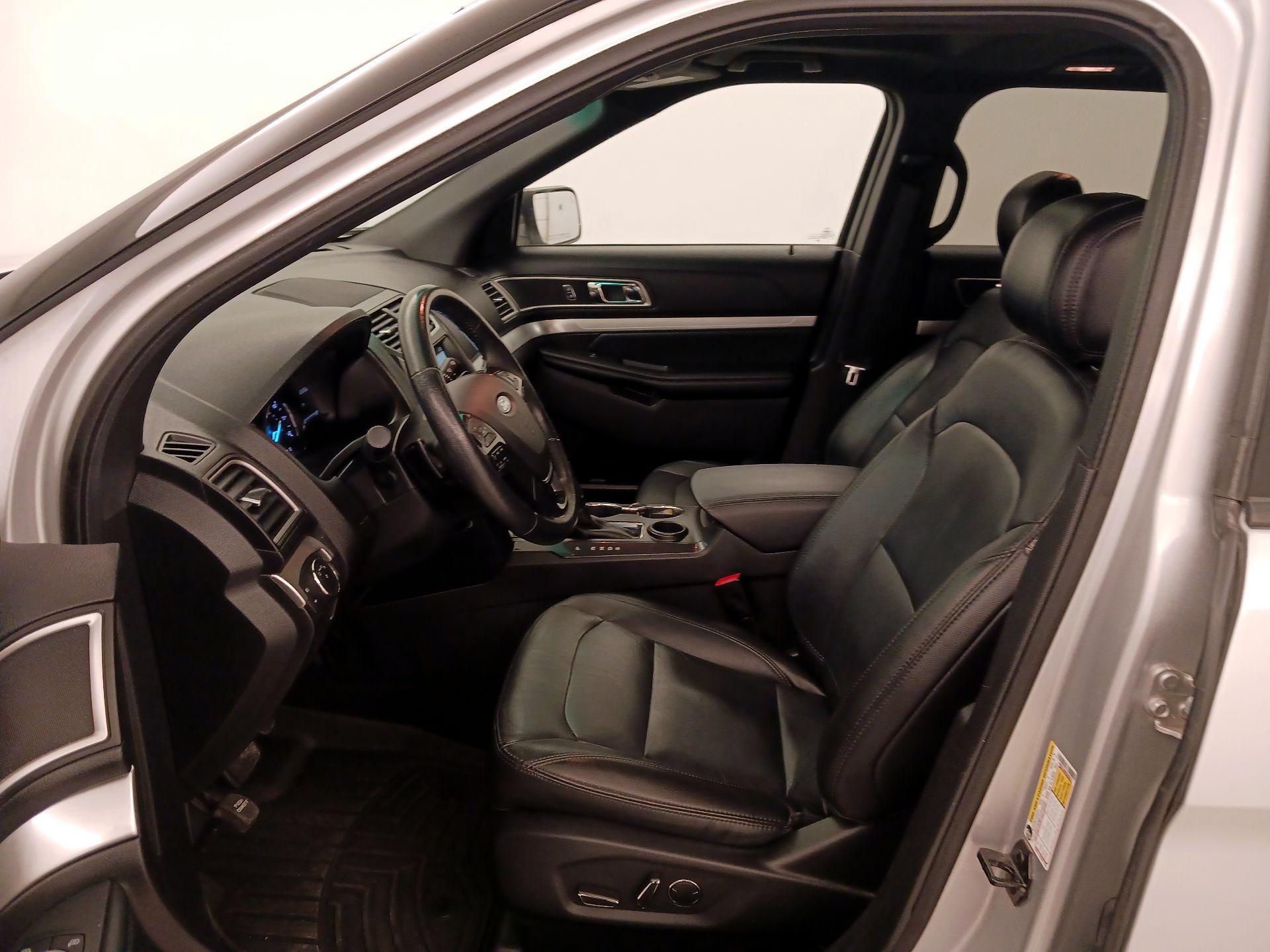 Thumbnail: 2017 Ford Explorer - 11
