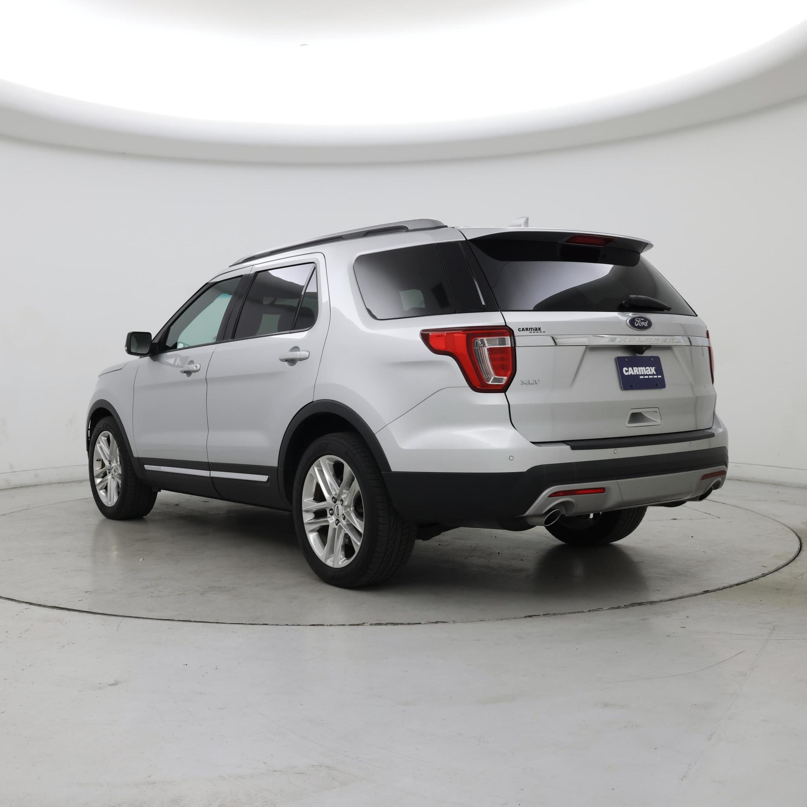 Thumbnail: 2017 Ford Explorer - 2