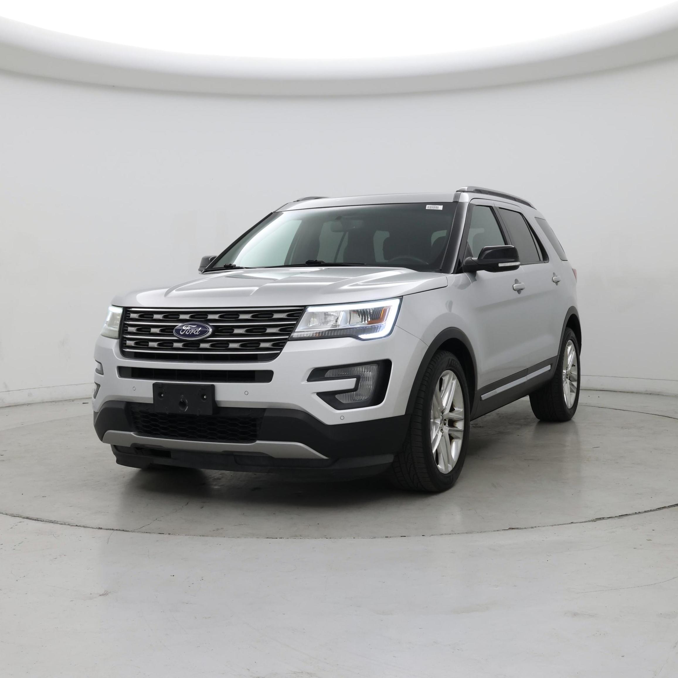 Thumbnail: 2017 Ford Explorer - 4