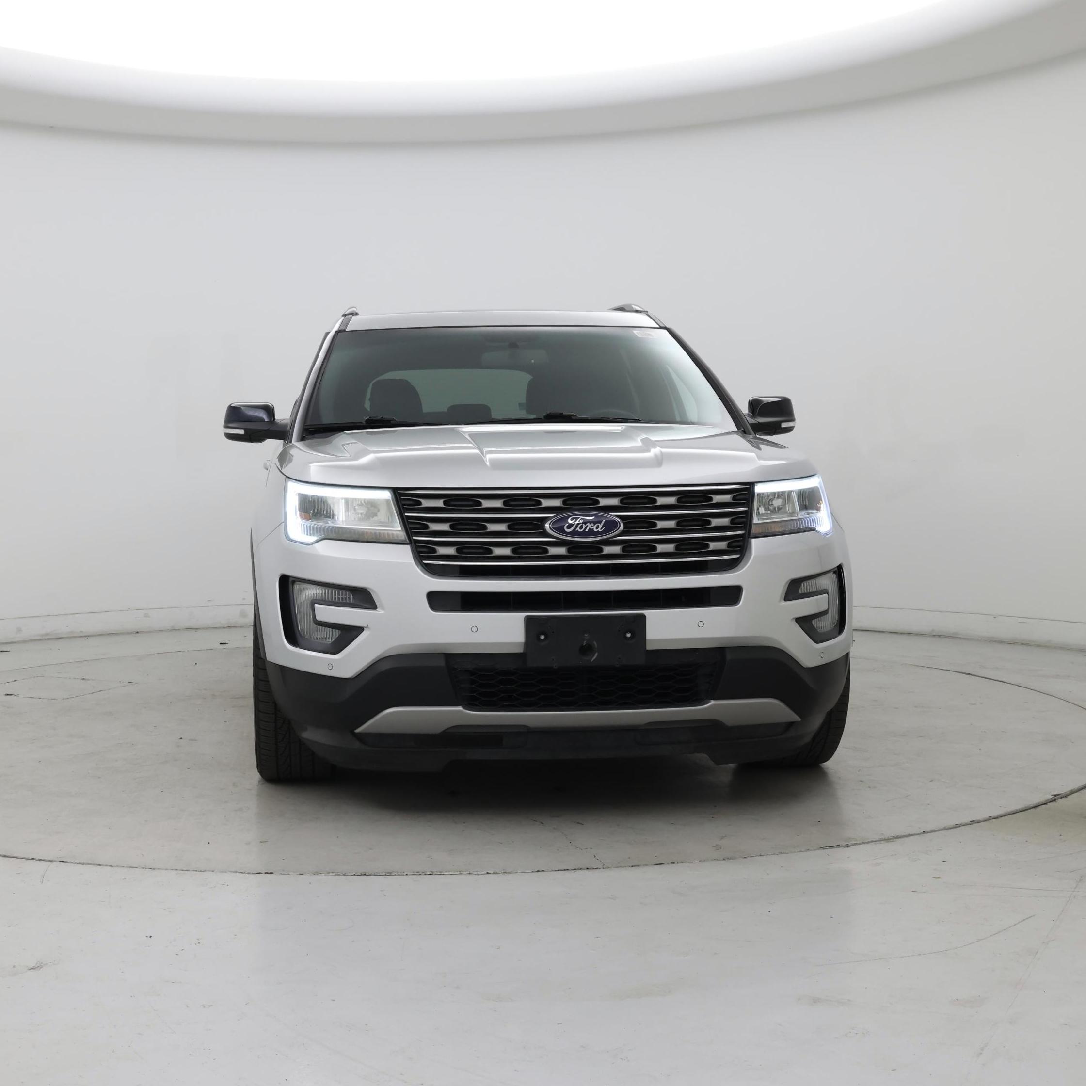 Thumbnail: 2017 Ford Explorer - 5