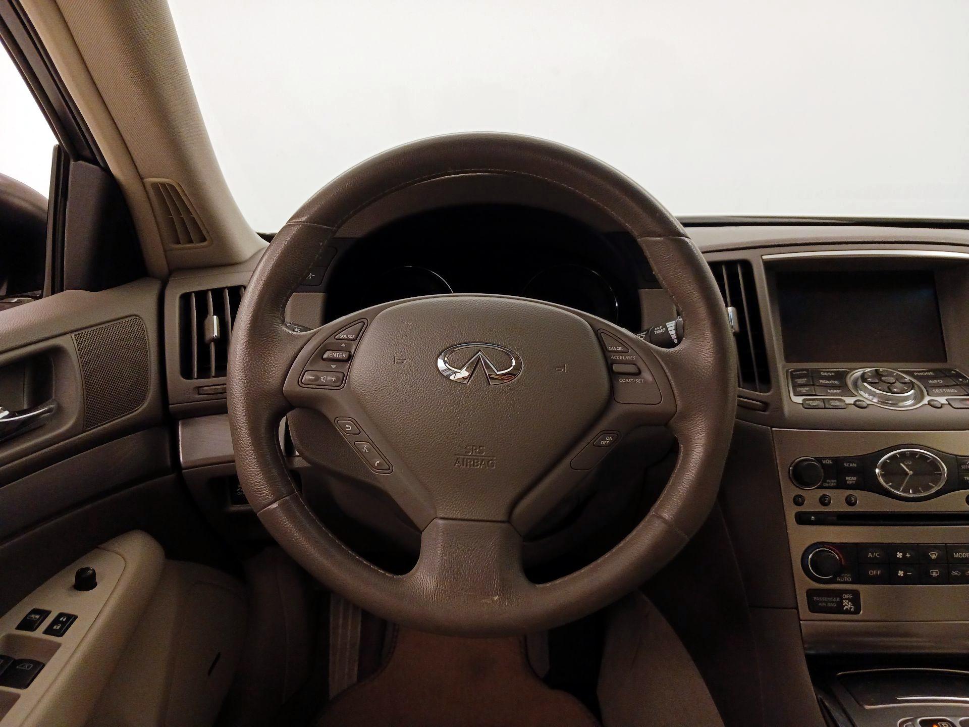 Thumbnail: 2015 INFINITI  - 10