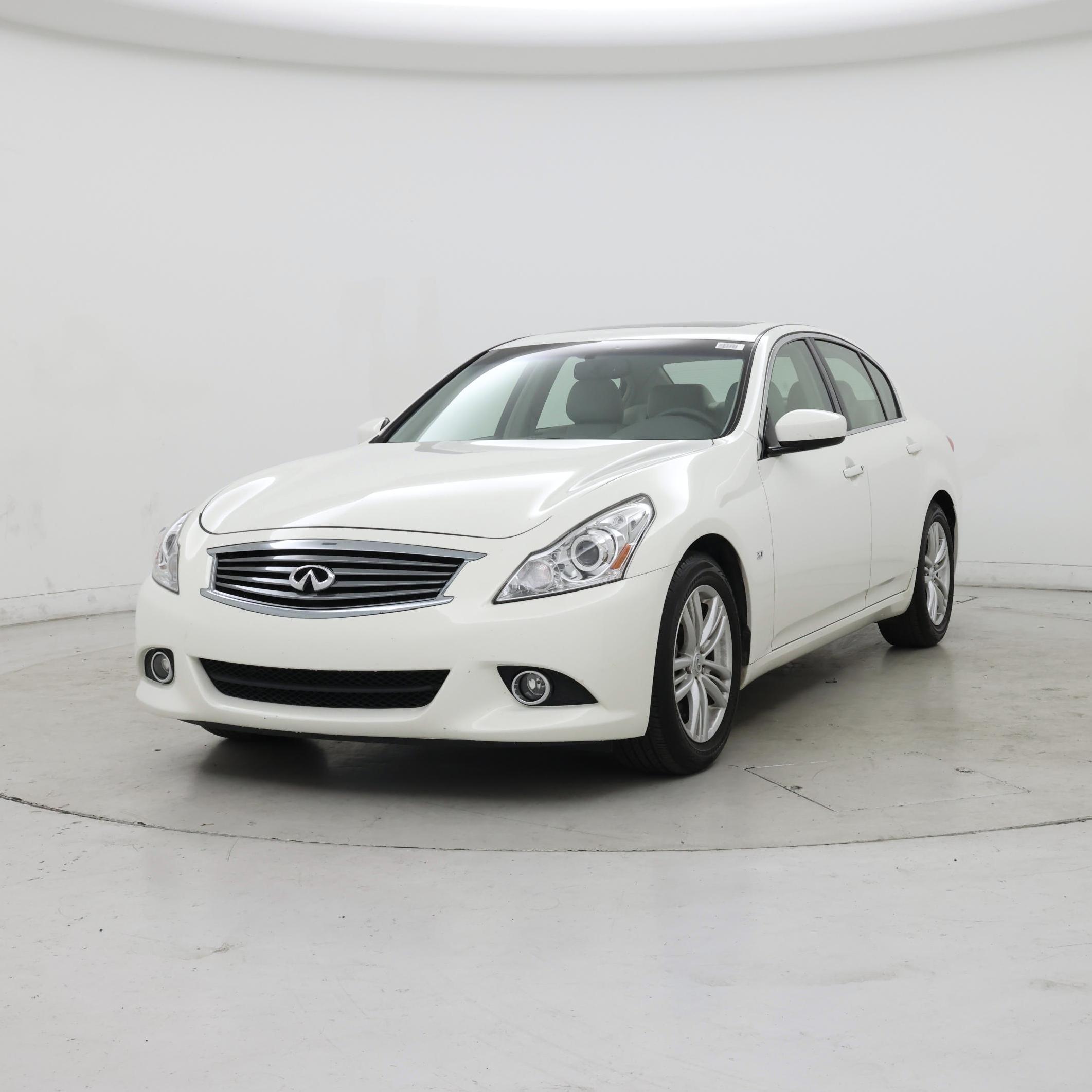 Thumbnail: 2015 INFINITI  - 4