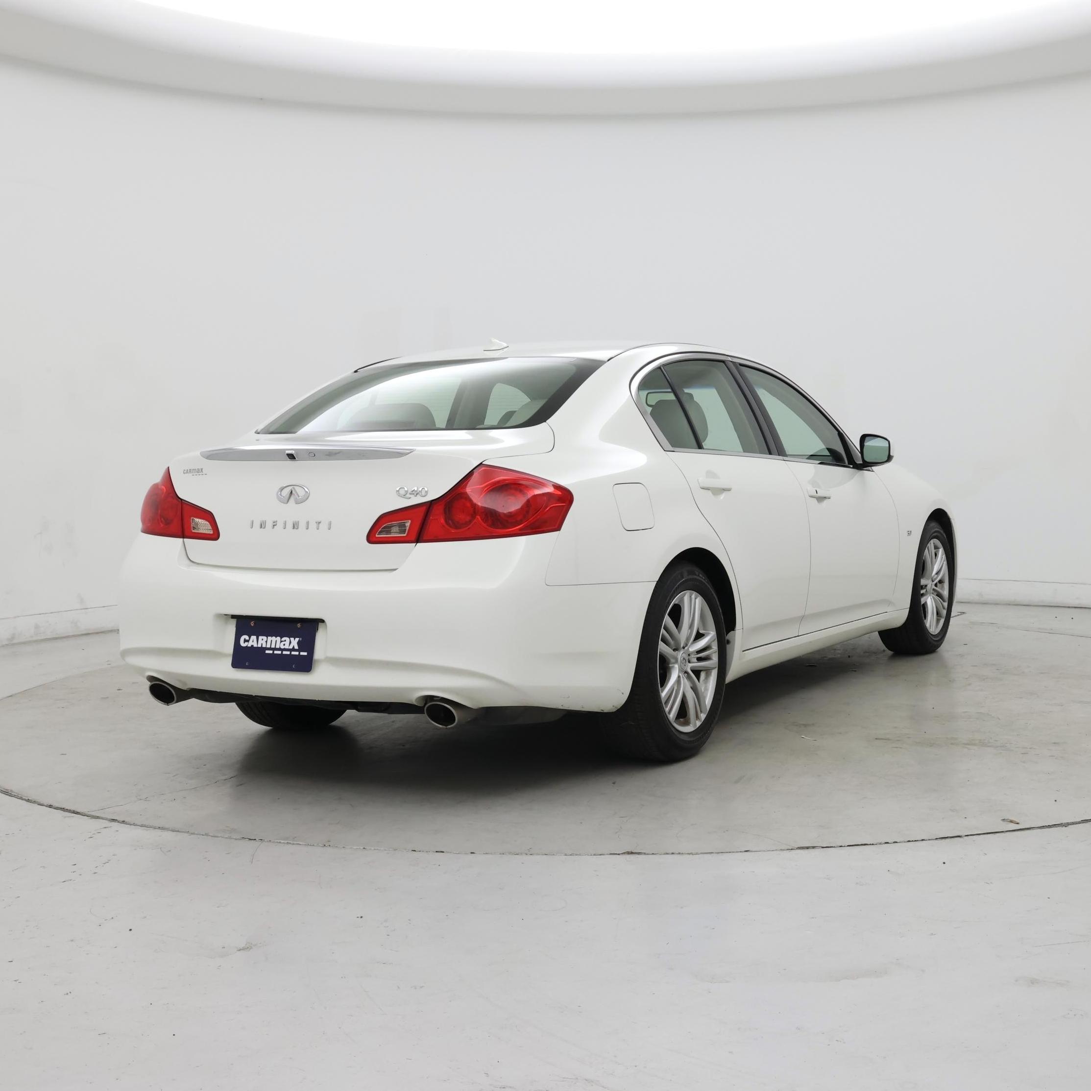 Thumbnail: 2015 INFINITI  - 8