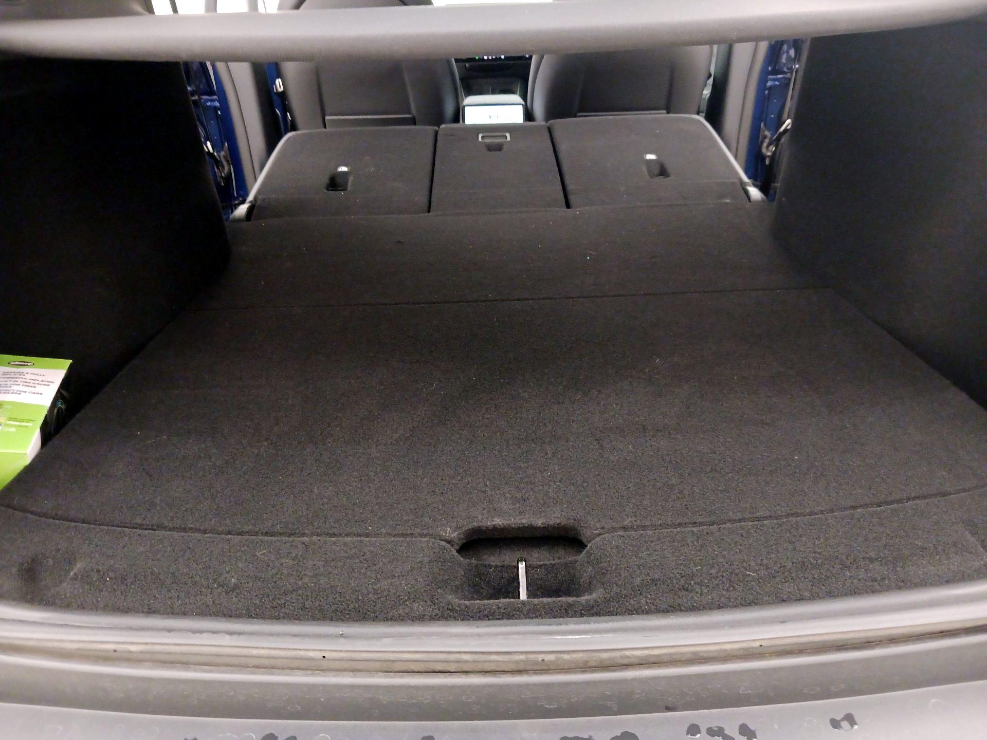 Thumbnail: 2026 Tesla Model Y - 19