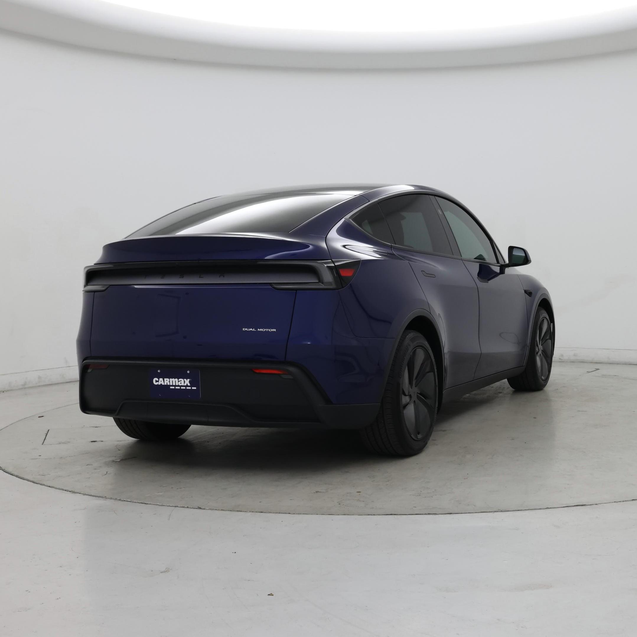 Thumbnail: 2026 Tesla Model Y - 8