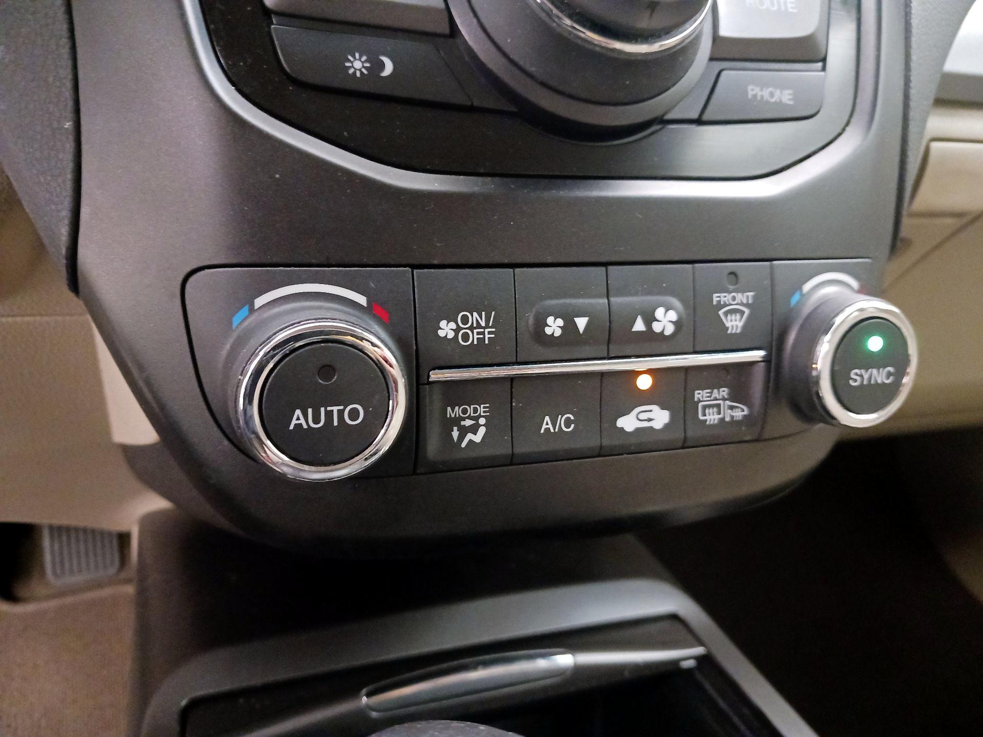 Thumbnail: 2015 Acura RDX - 17