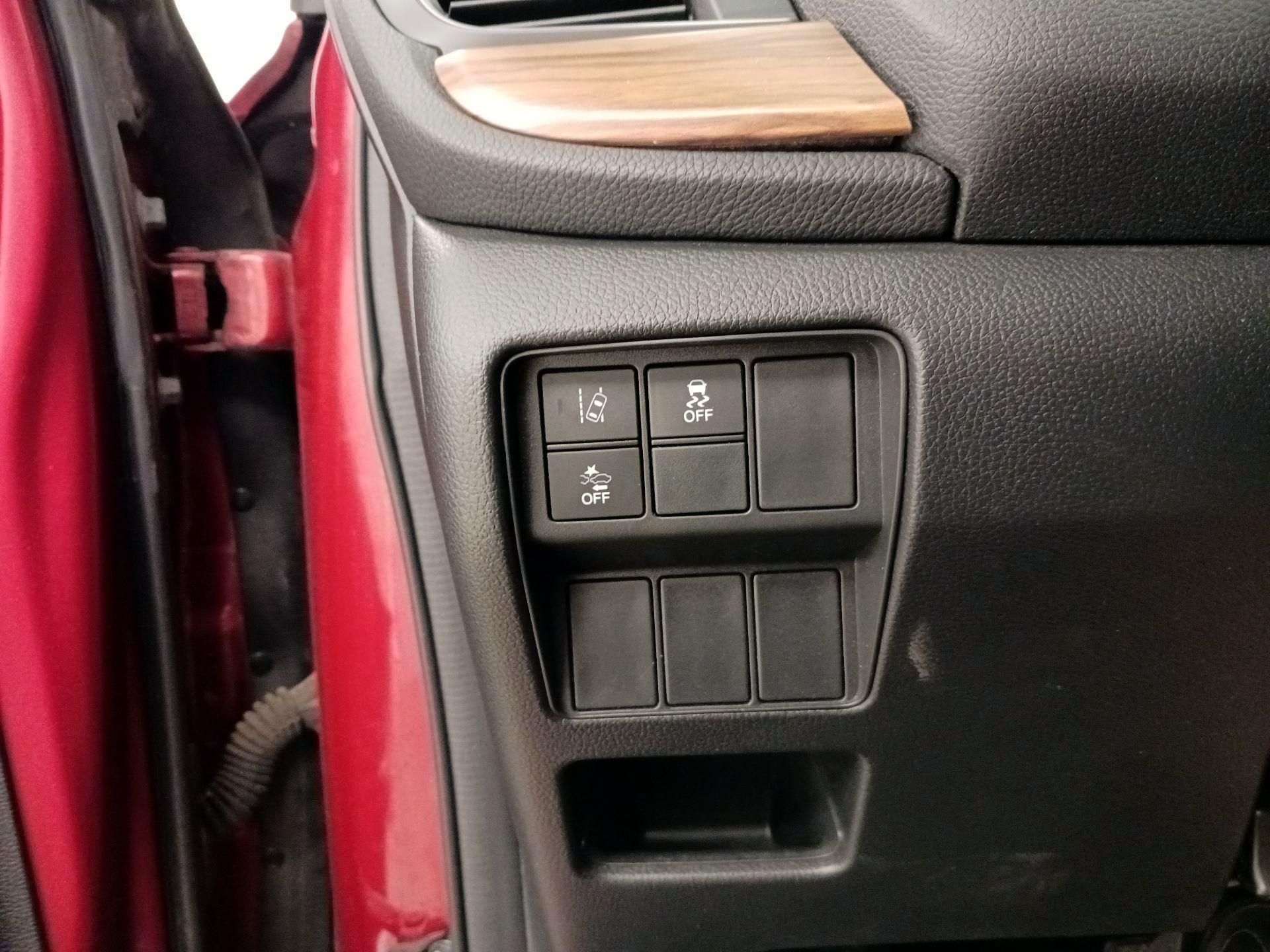 Thumbnail: 2017 Honda CR-V - 13