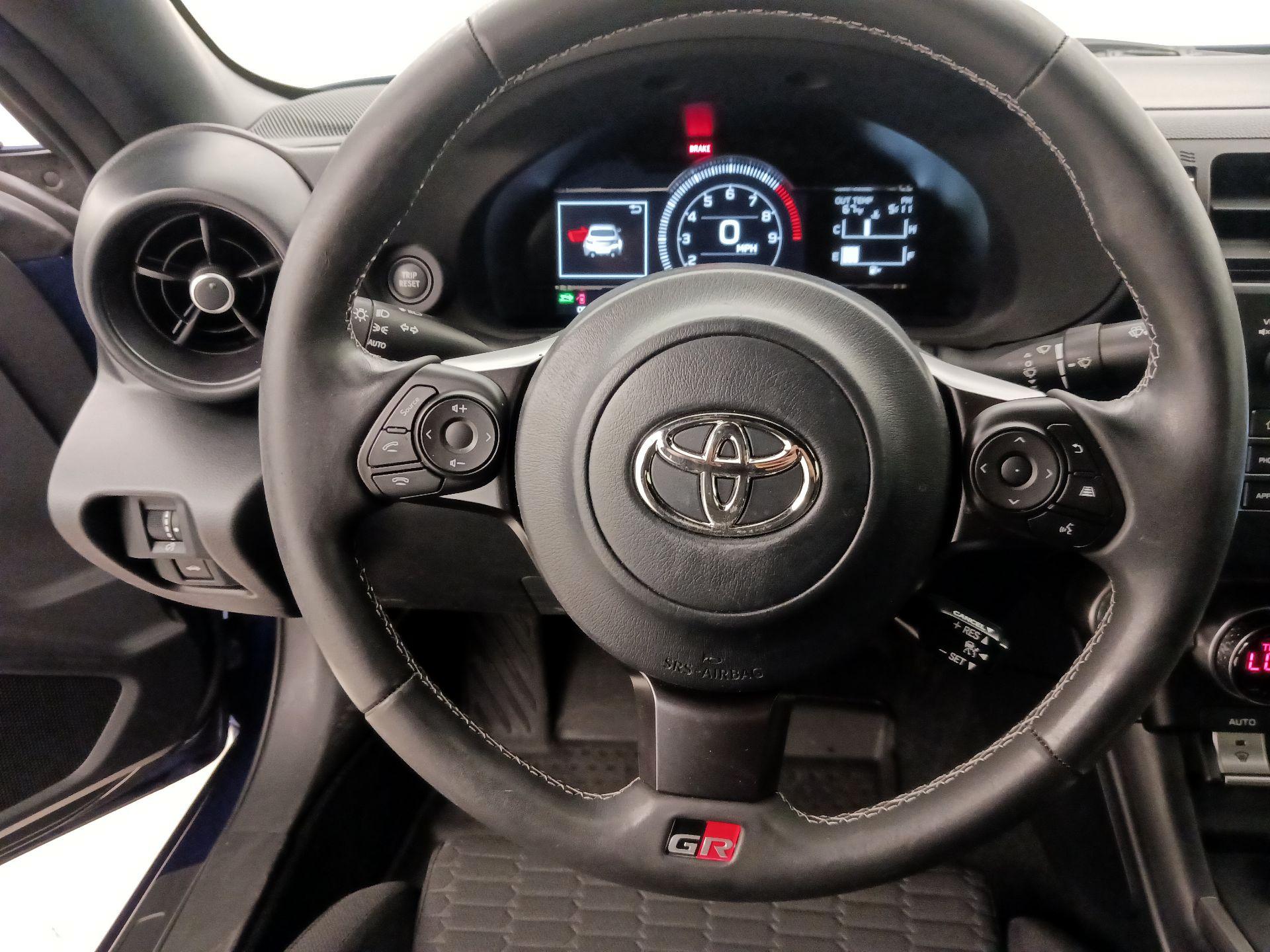 Thumbnail: 2024 Toyota GR86 - 10