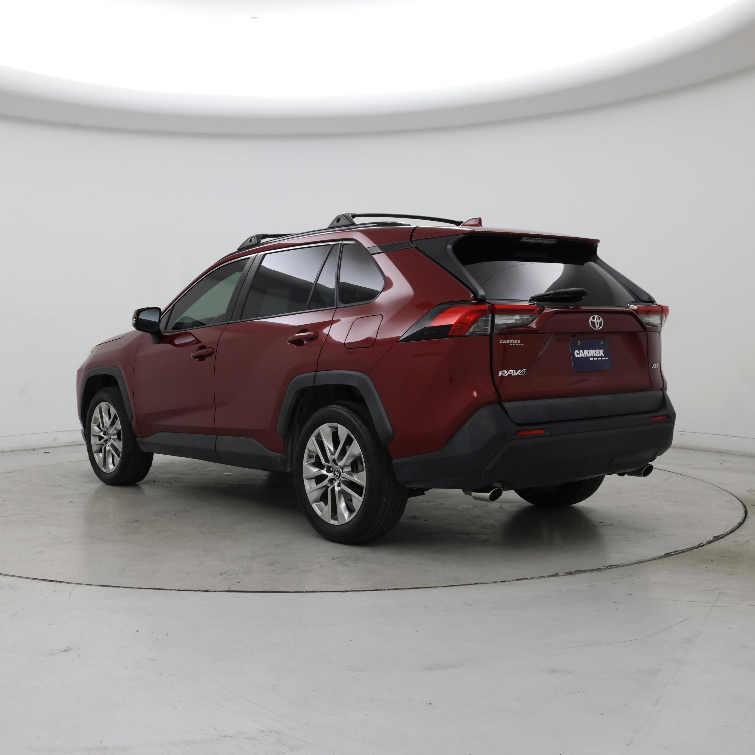 Thumbnail: 2019 Toyota RAV4 - 2
