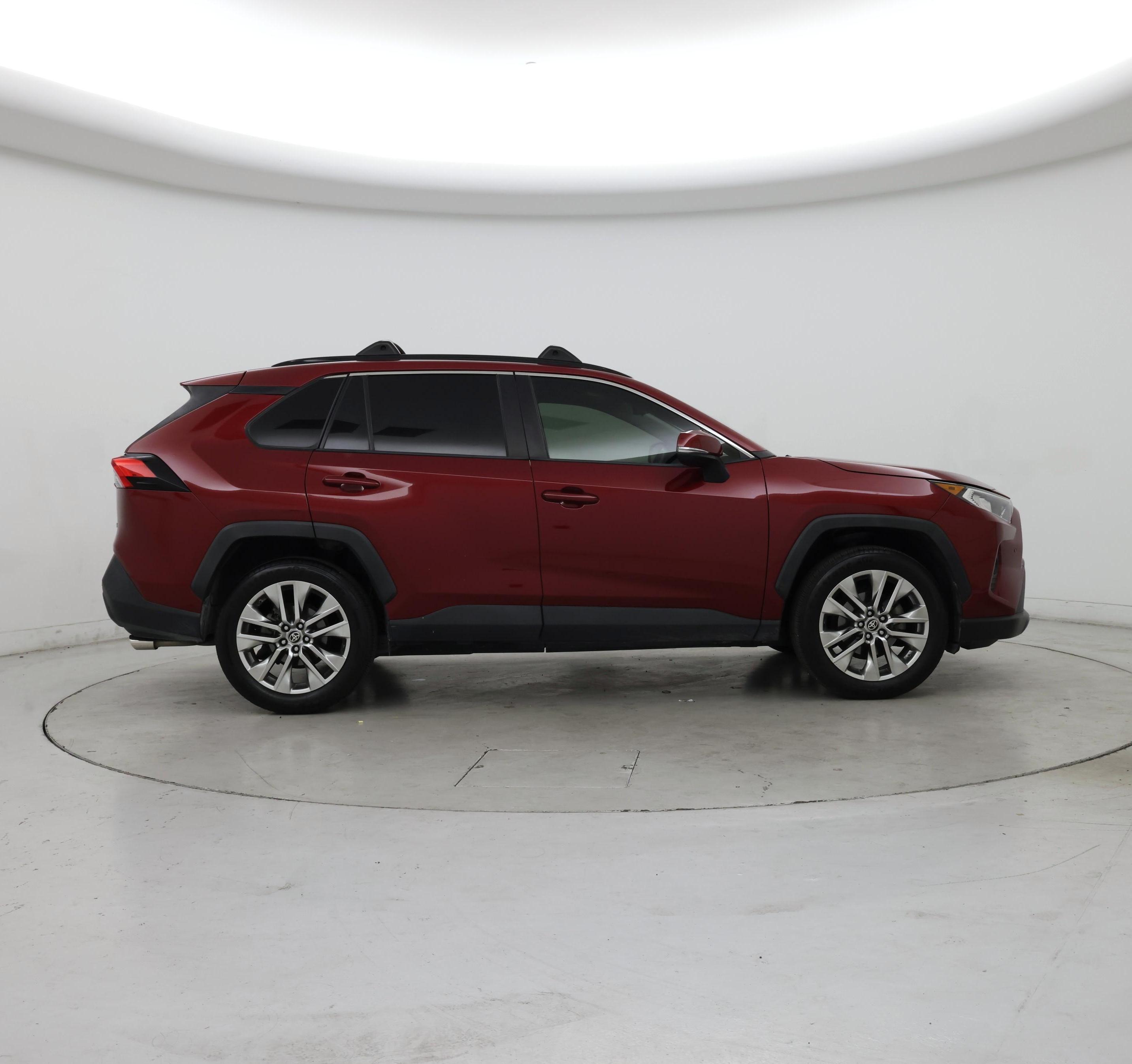 Thumbnail: 2019 Toyota RAV4 - 7