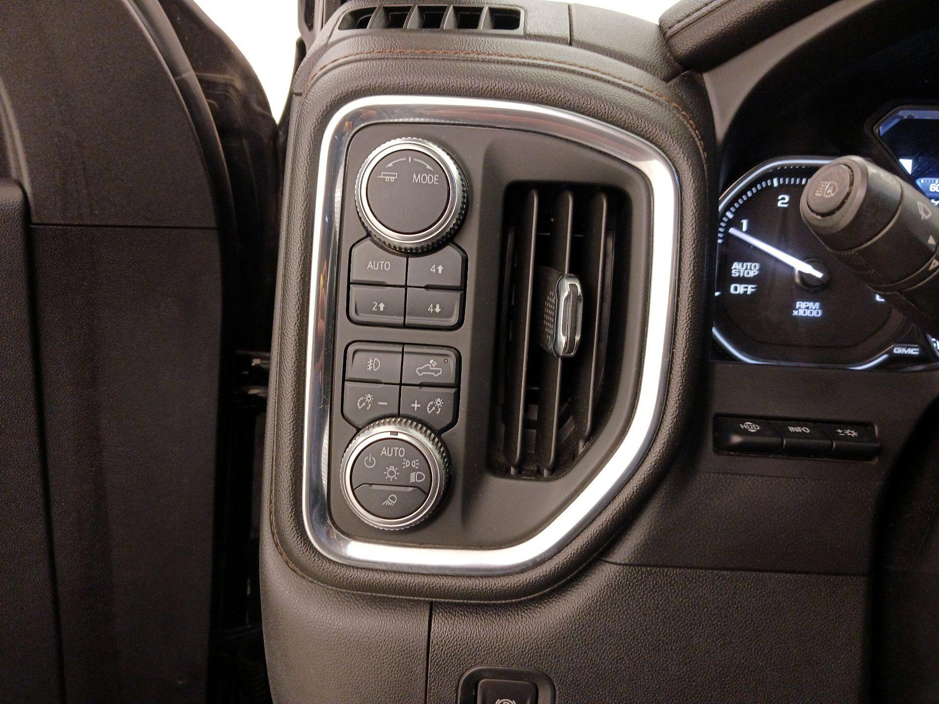 Thumbnail: 2020 GMC Sierra 1500 - 13
