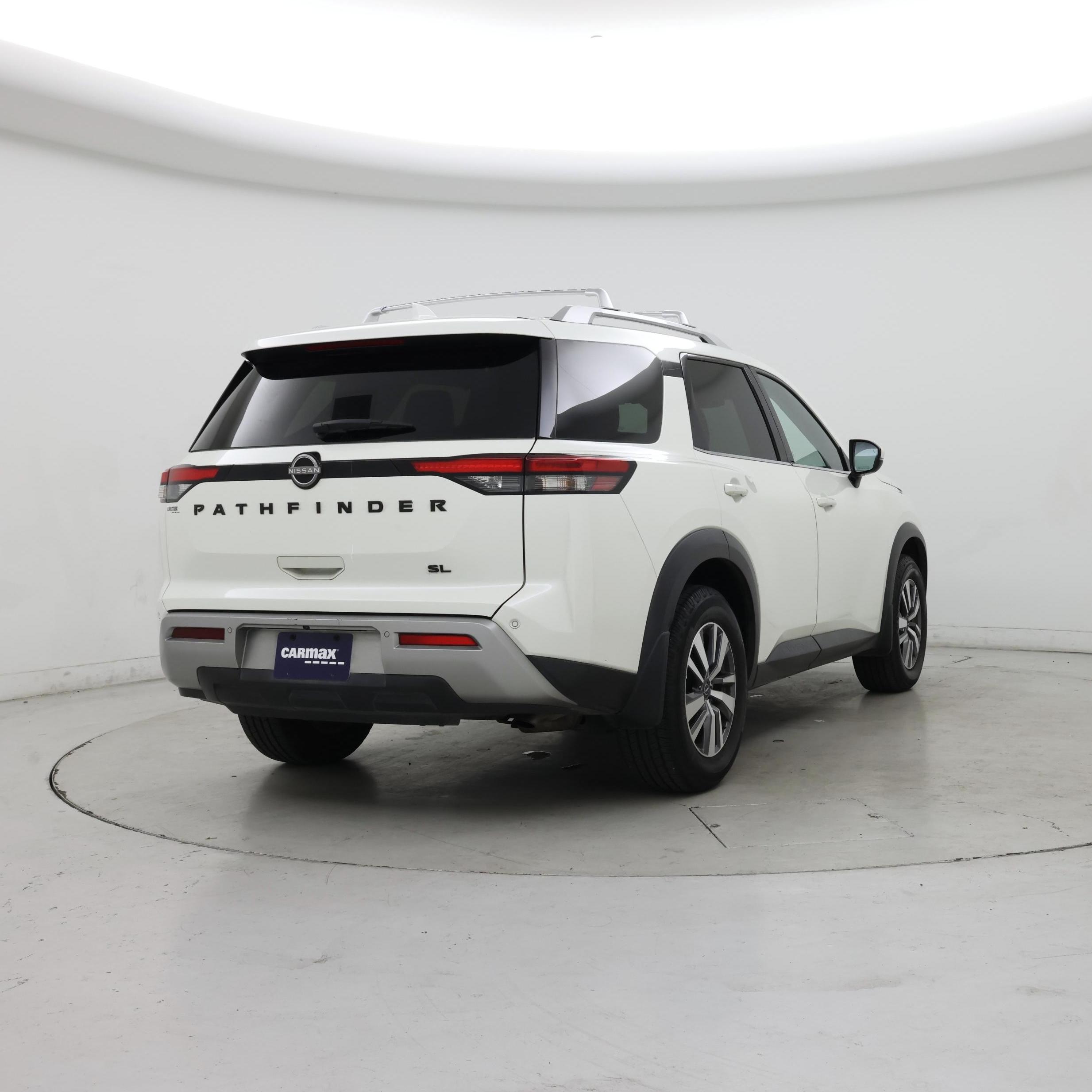 Thumbnail: 2023 Nissan Pathfinder - 8