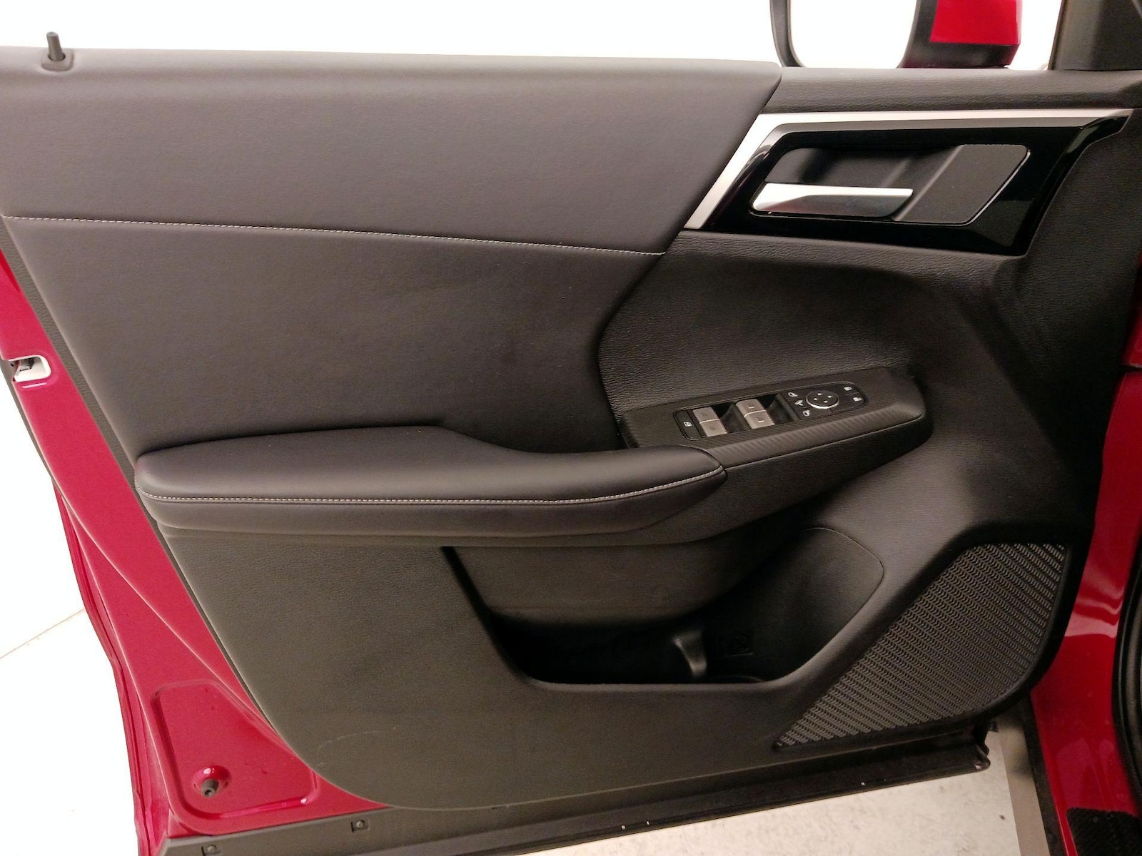 2024 Mitsubishi Outlander SE - Photo 13