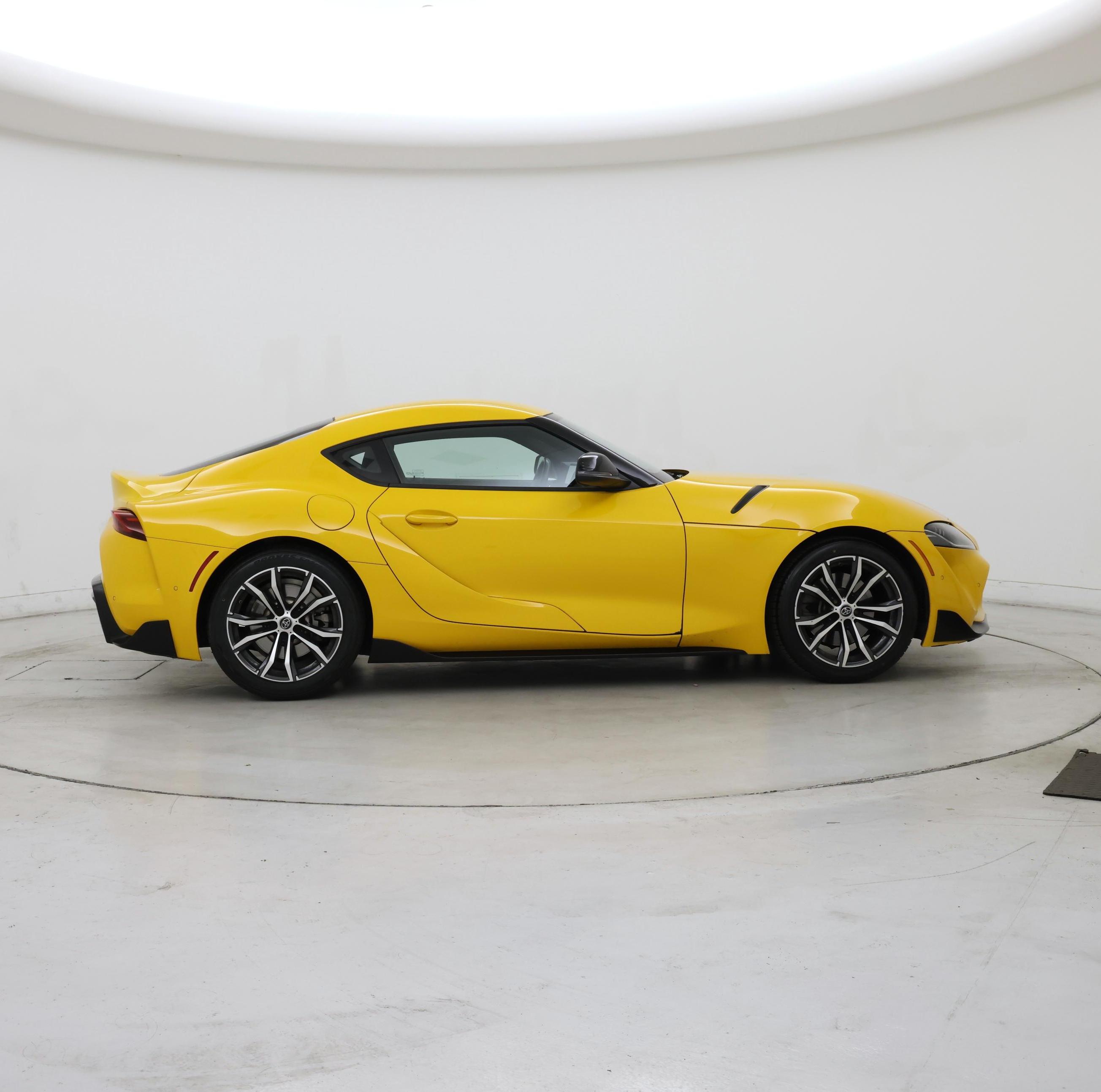 Thumbnail: 2022 Toyota Supra - 7