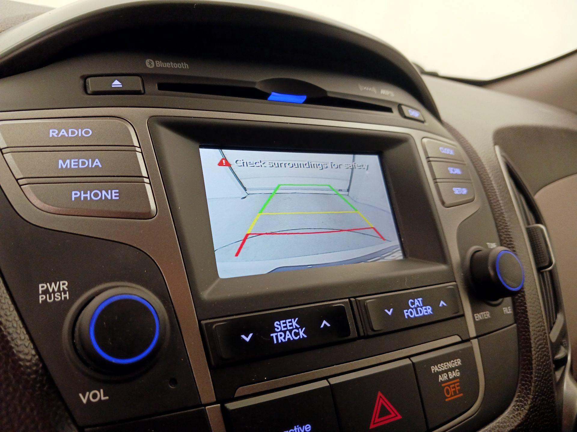 Thumbnail: 2015 Hyundai Tucson - 14