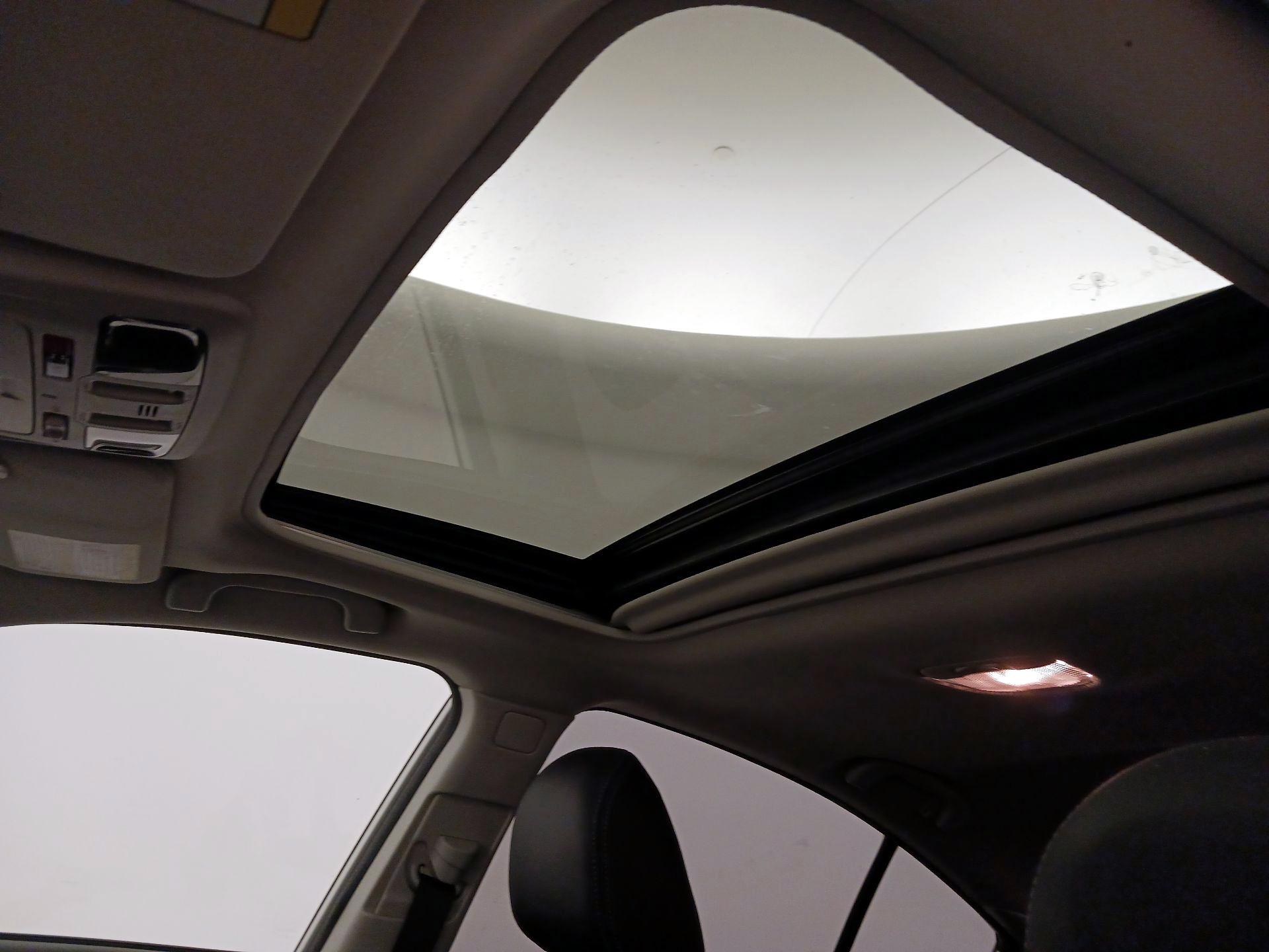 Thumbnail: 2016 Subaru Legacy - 19