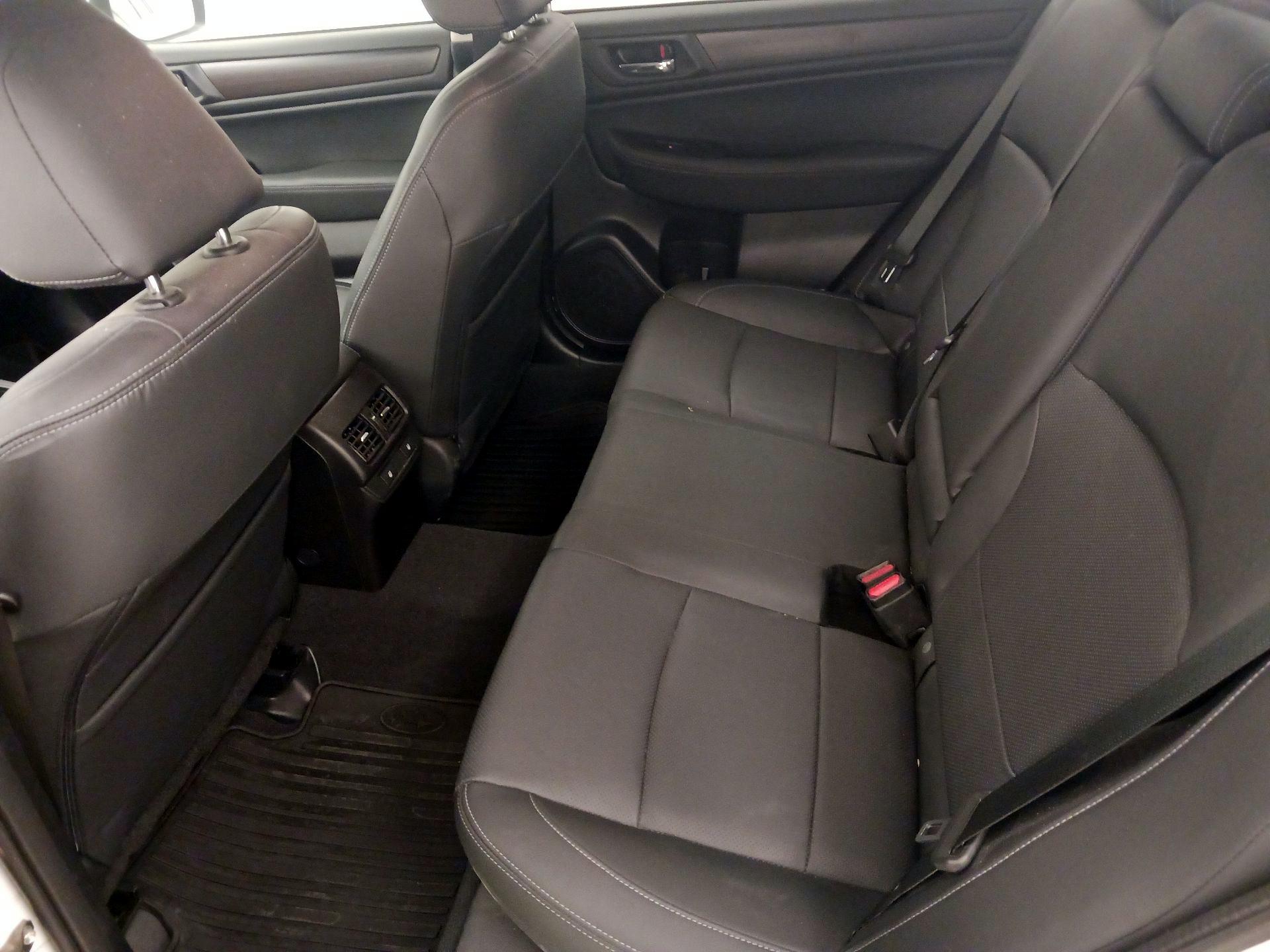 Thumbnail: 2016 Subaru Legacy - 20