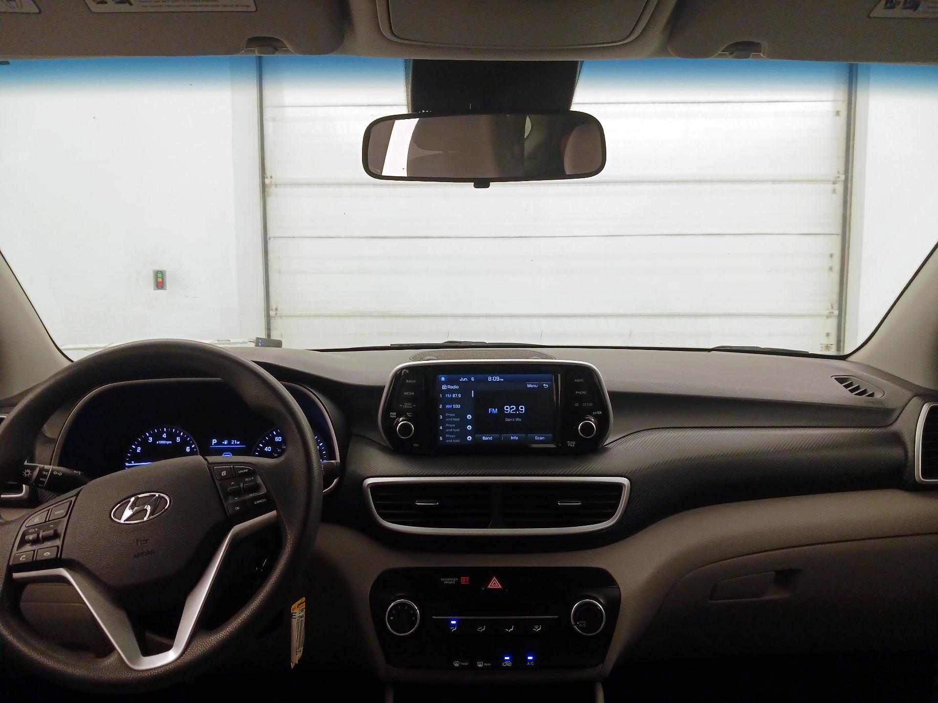 Thumbnail: 2019 Hyundai Tucson - 9
