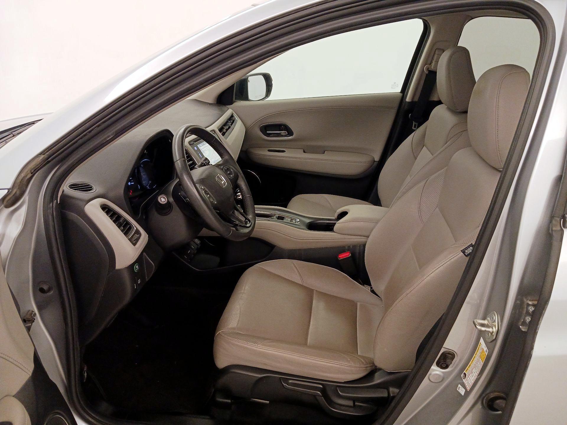 Thumbnail: 2018 Honda HR-V - 11