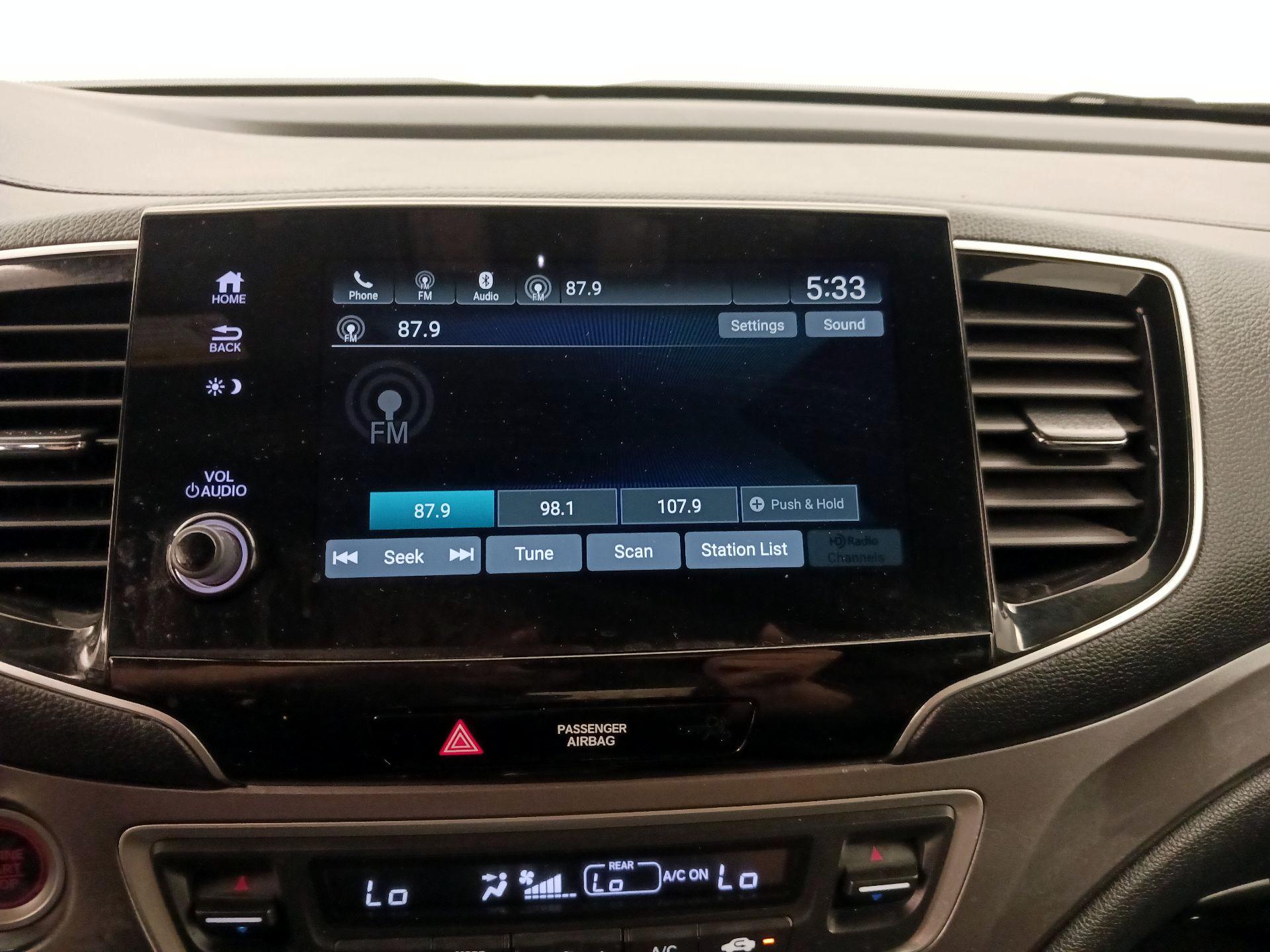 Thumbnail: 2019 Honda Passport - 15