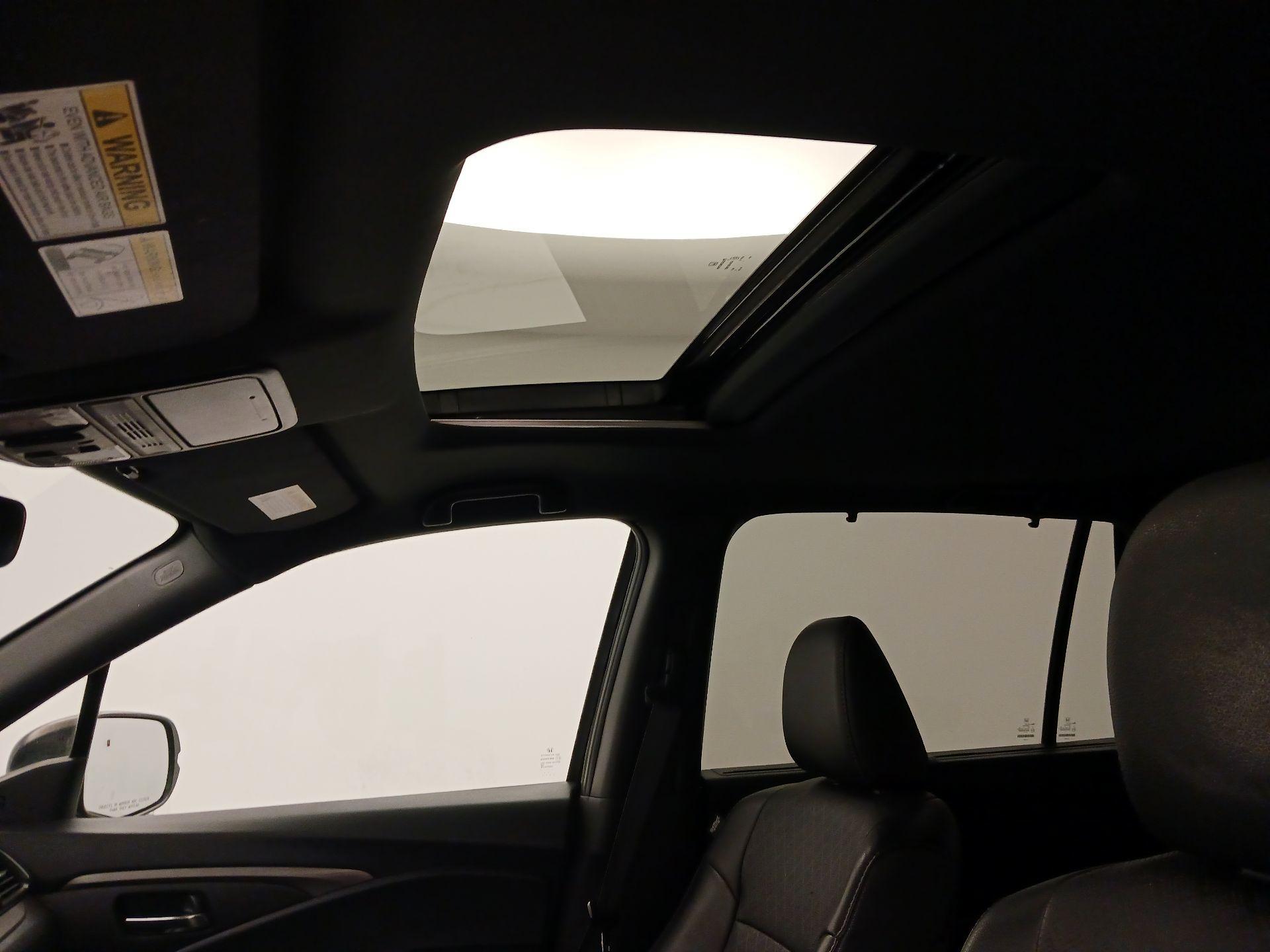 Thumbnail: 2019 Honda Passport - 19