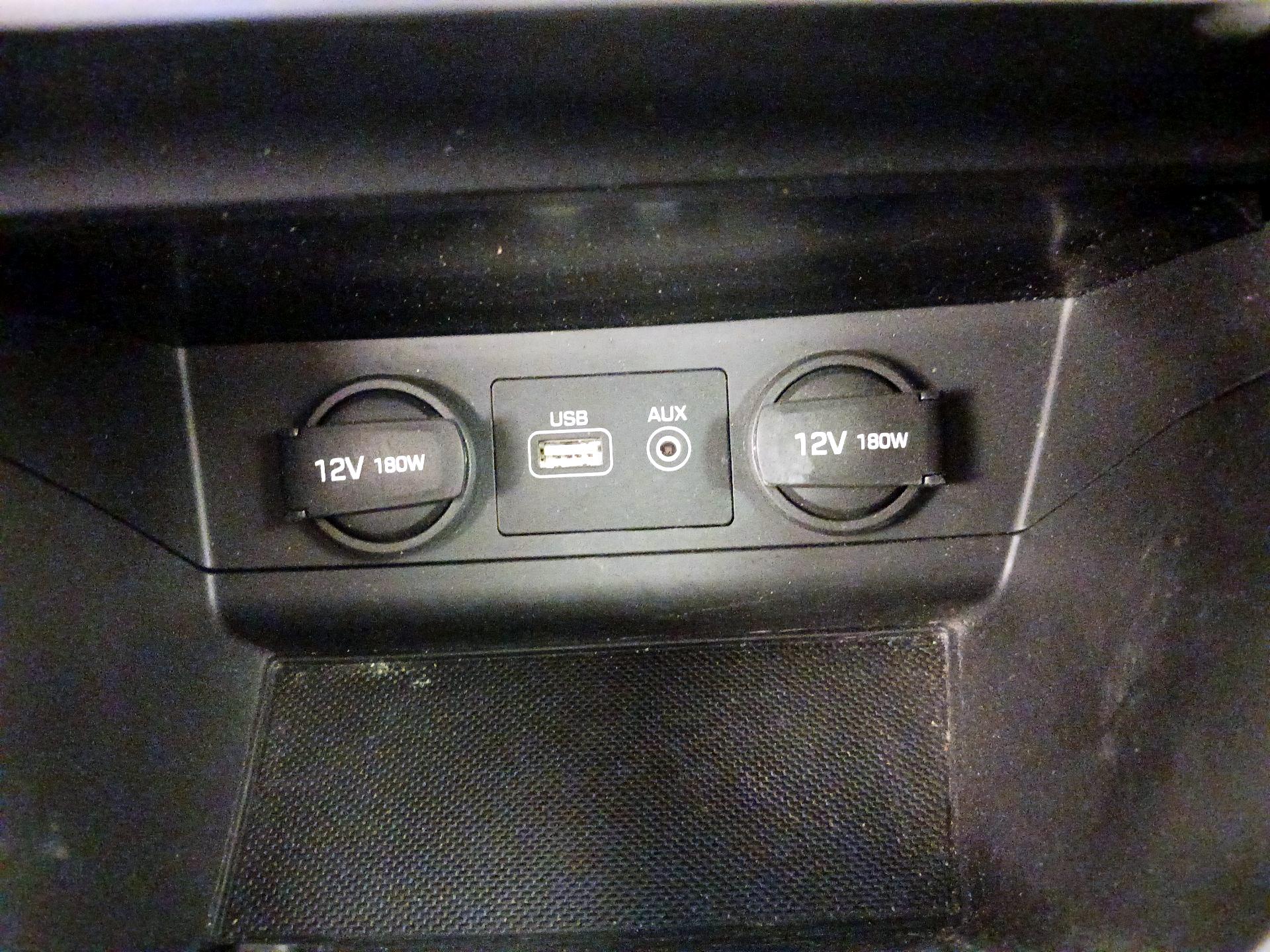 Thumbnail: 2016 Hyundai Sonata - 18