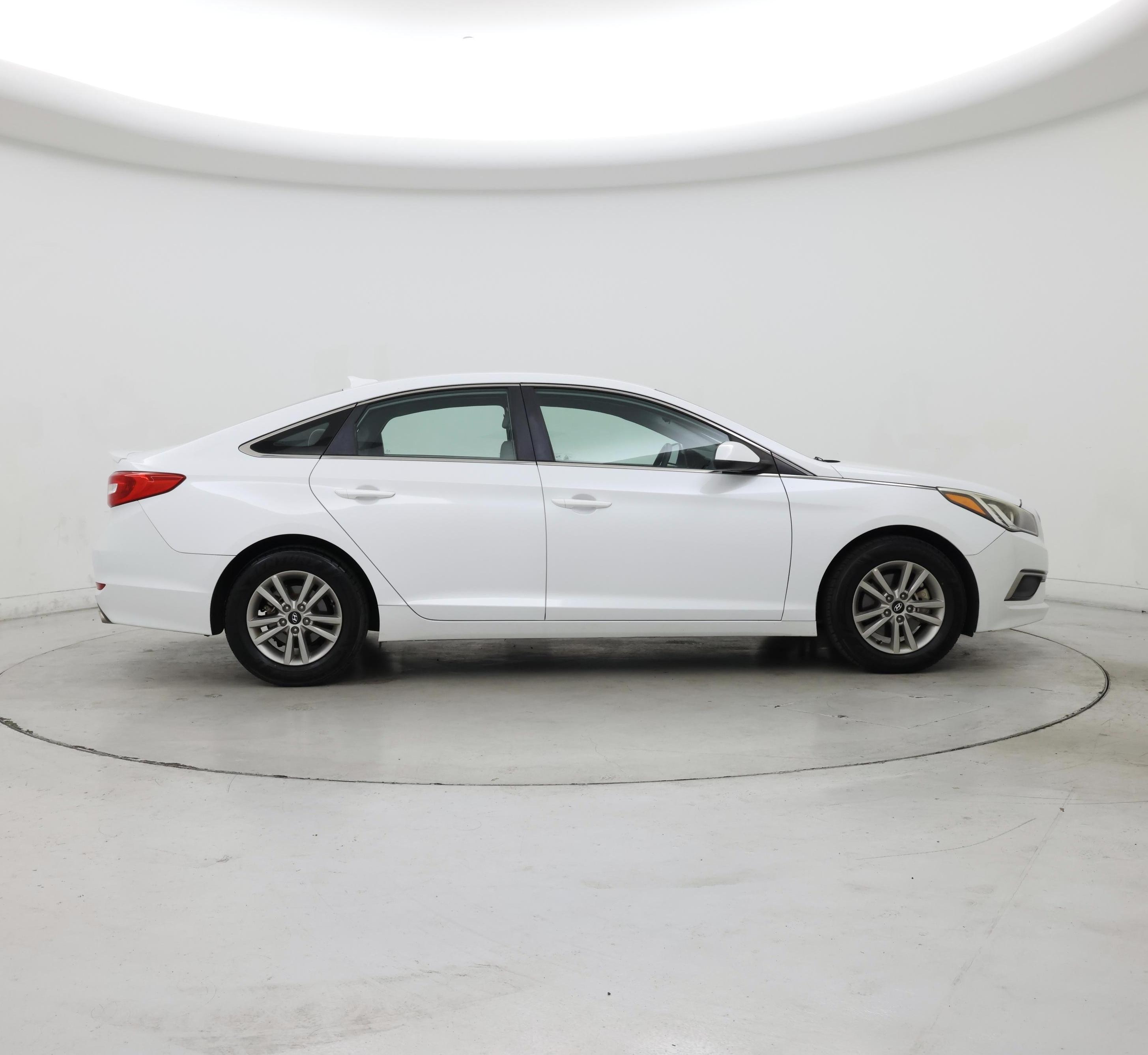 Thumbnail: 2016 Hyundai Sonata - 7