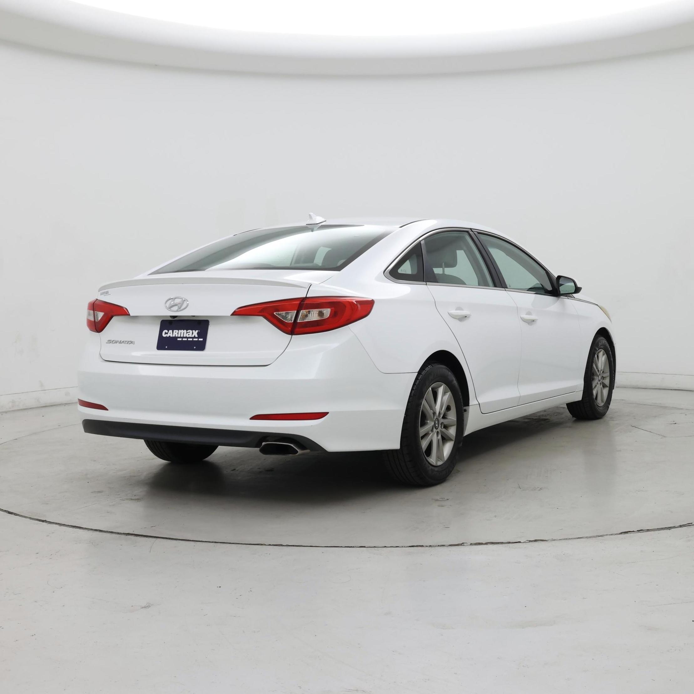 Thumbnail: 2016 Hyundai Sonata - 8