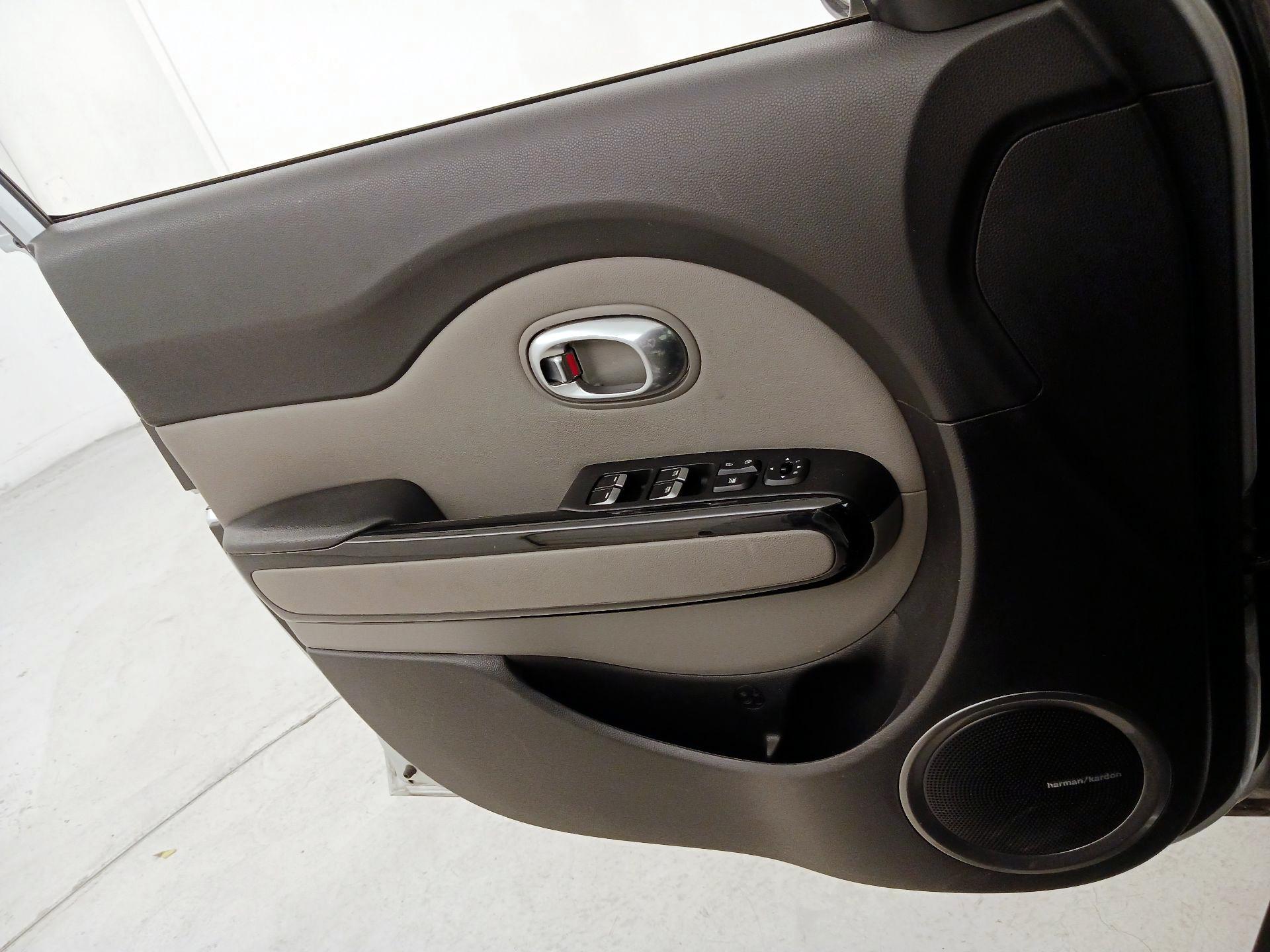Thumbnail: 2018 Kia Soul - 12