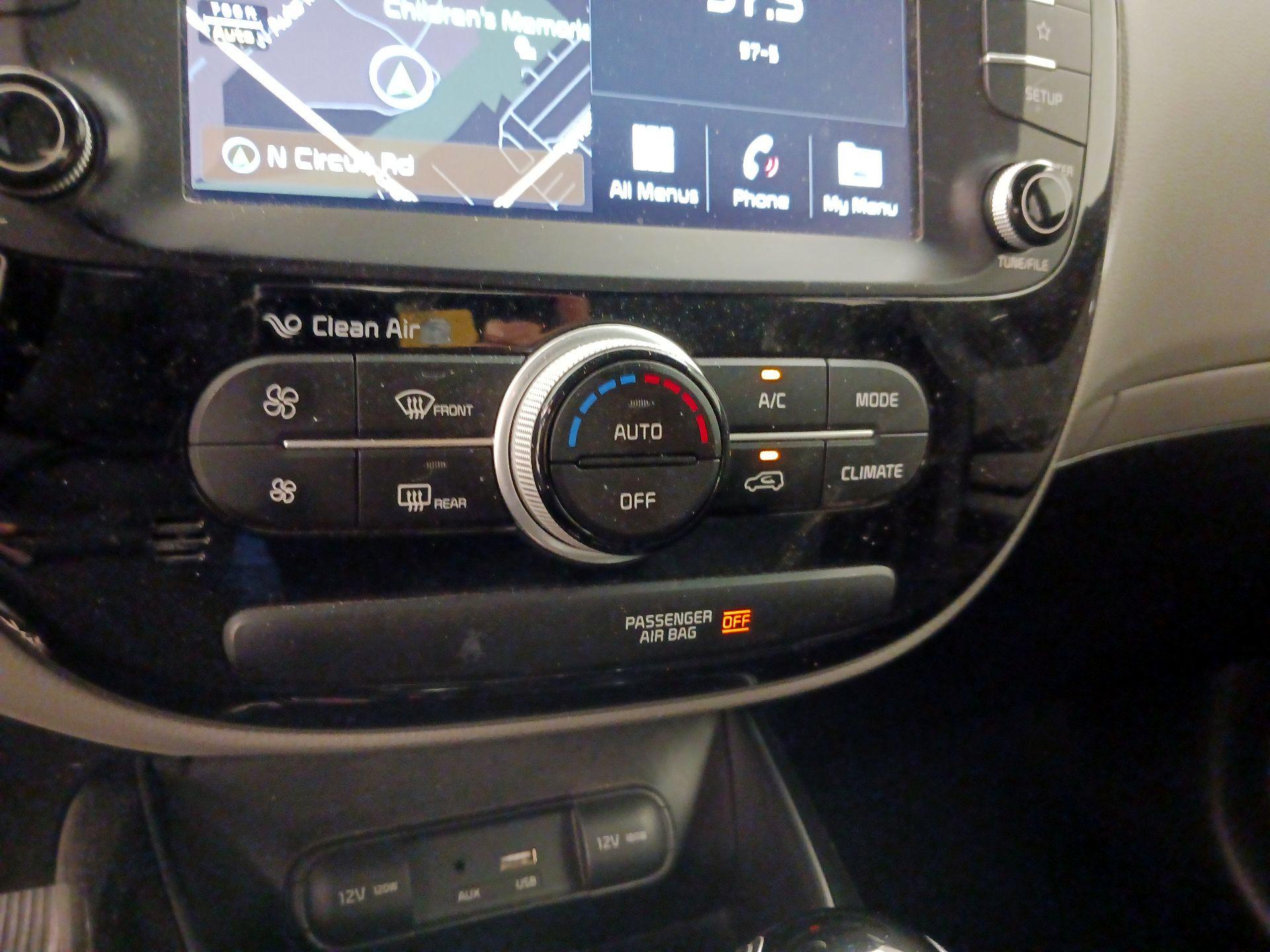 Thumbnail: 2018 Kia Soul - 17