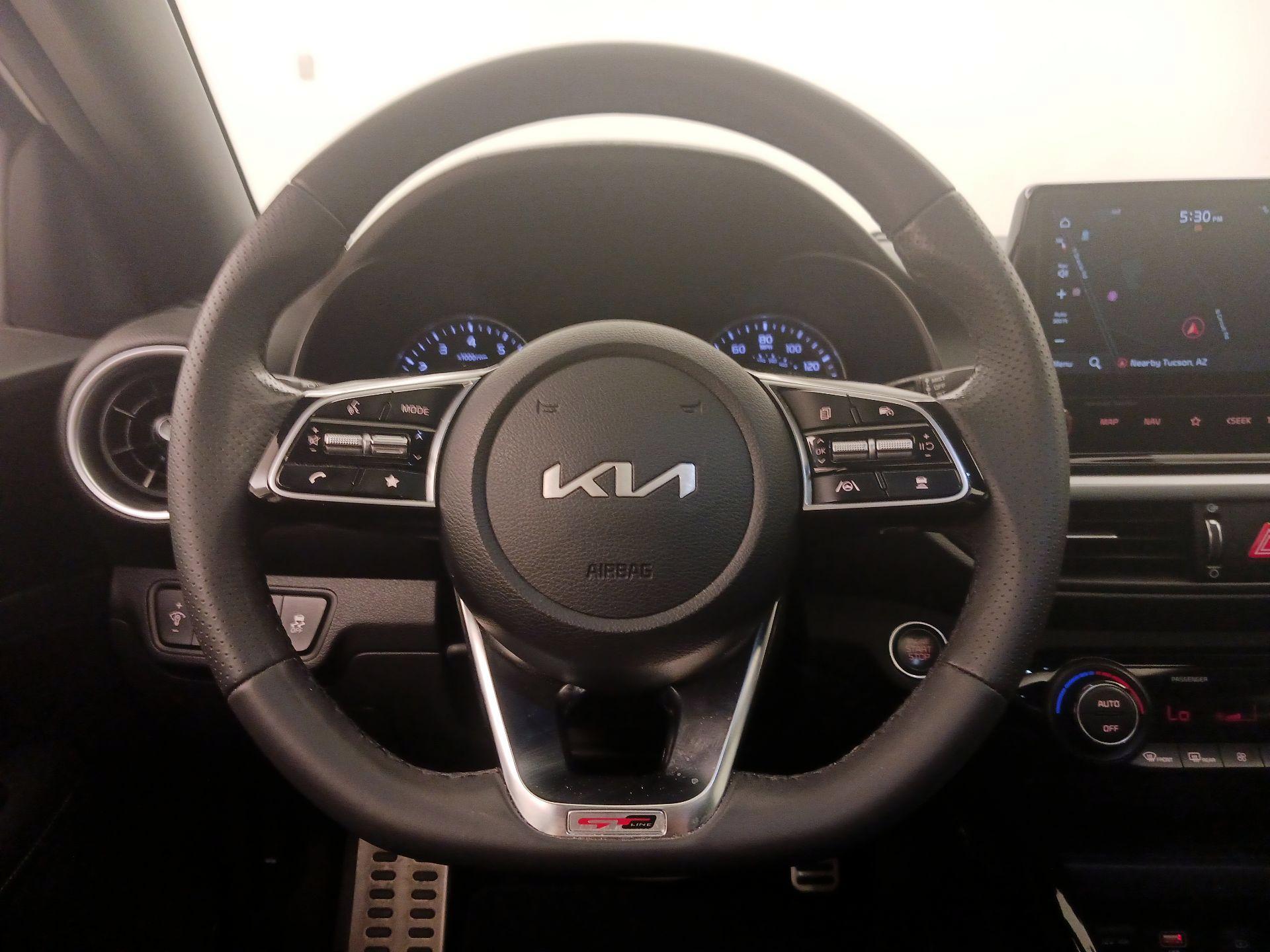 Thumbnail: 2024 Kia Forte - 10