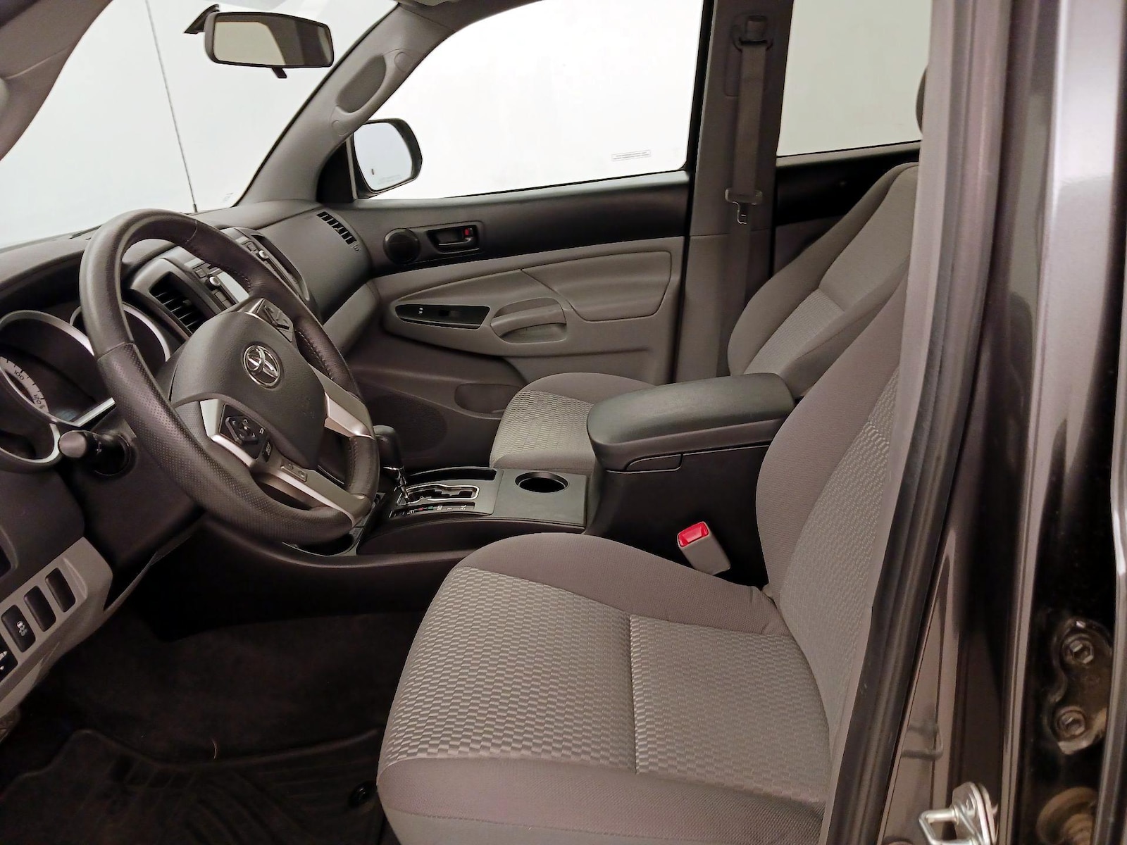 2015 Toyota Tacoma PreRunner - Photo 12