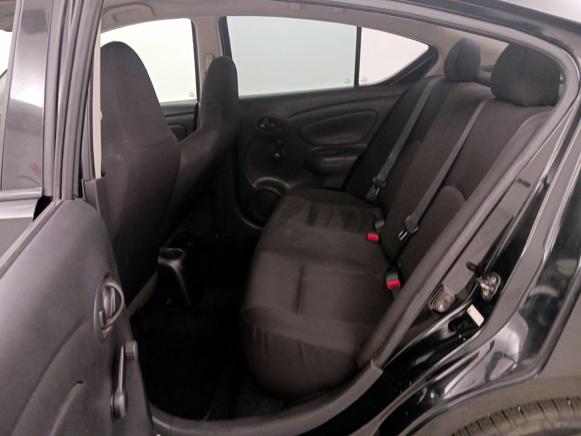 Thumbnail: 2016 Nissan Versa - 17