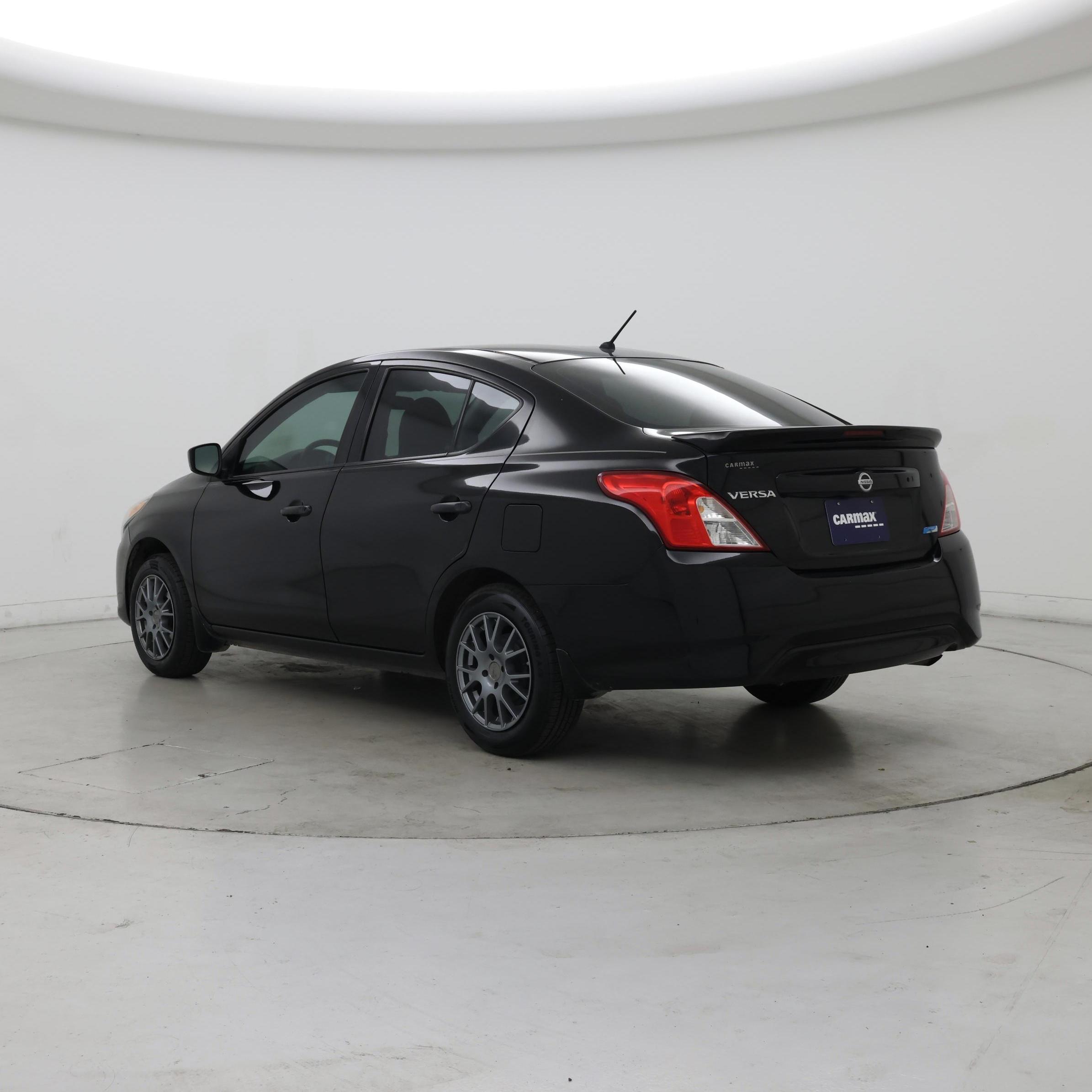 Thumbnail: 2016 Nissan Versa - 2