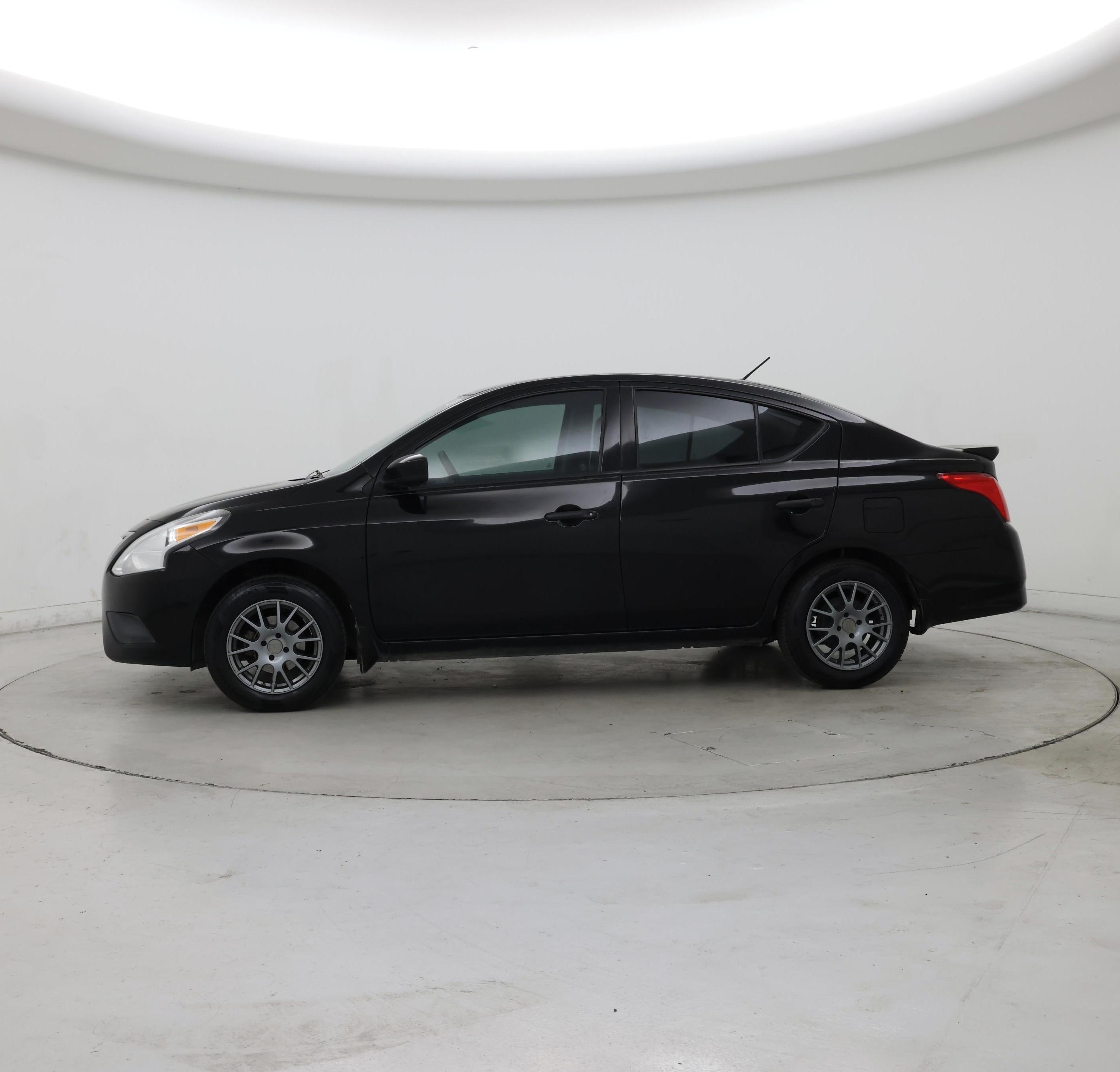 Thumbnail: 2016 Nissan Versa - 3