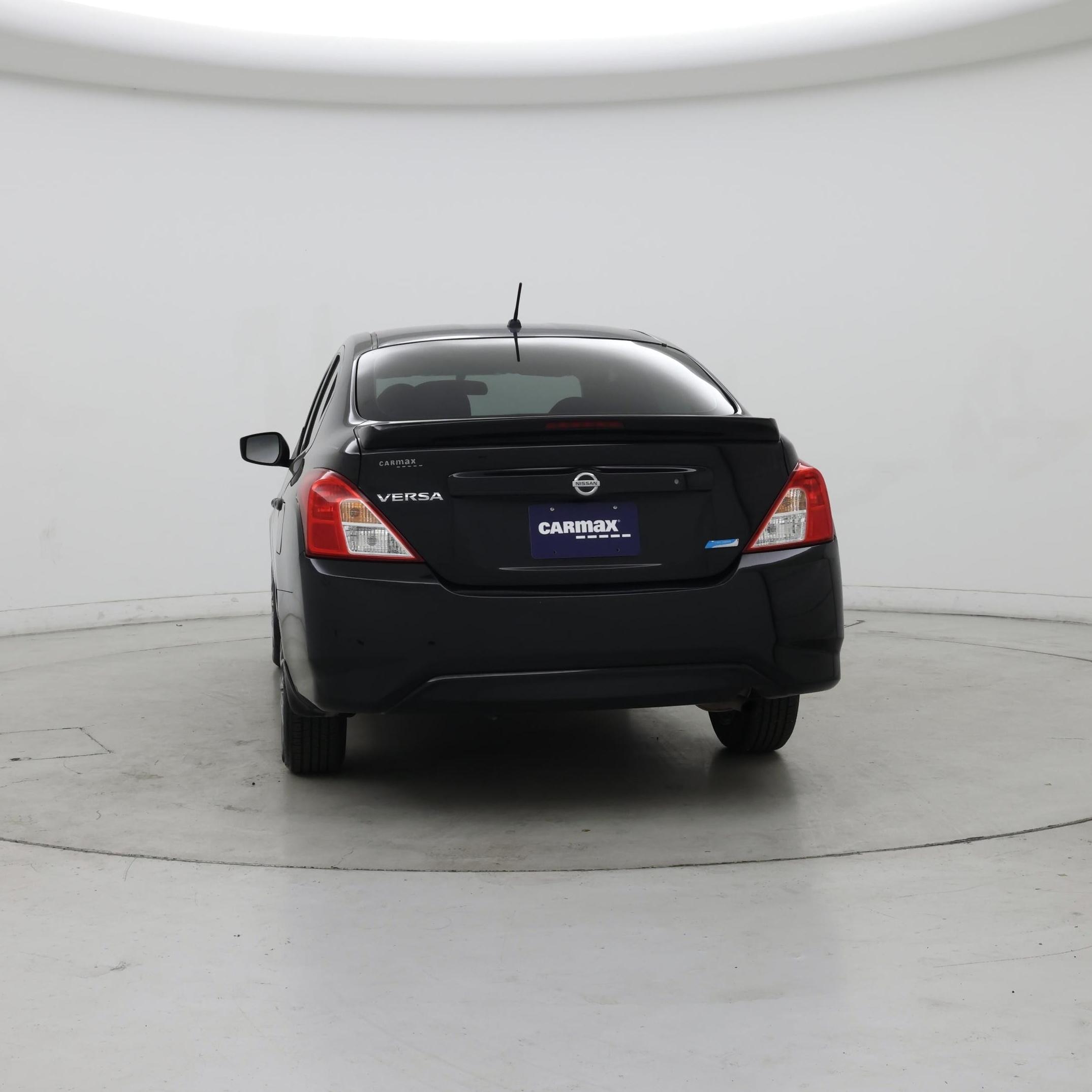 Thumbnail: 2016 Nissan Versa - 6