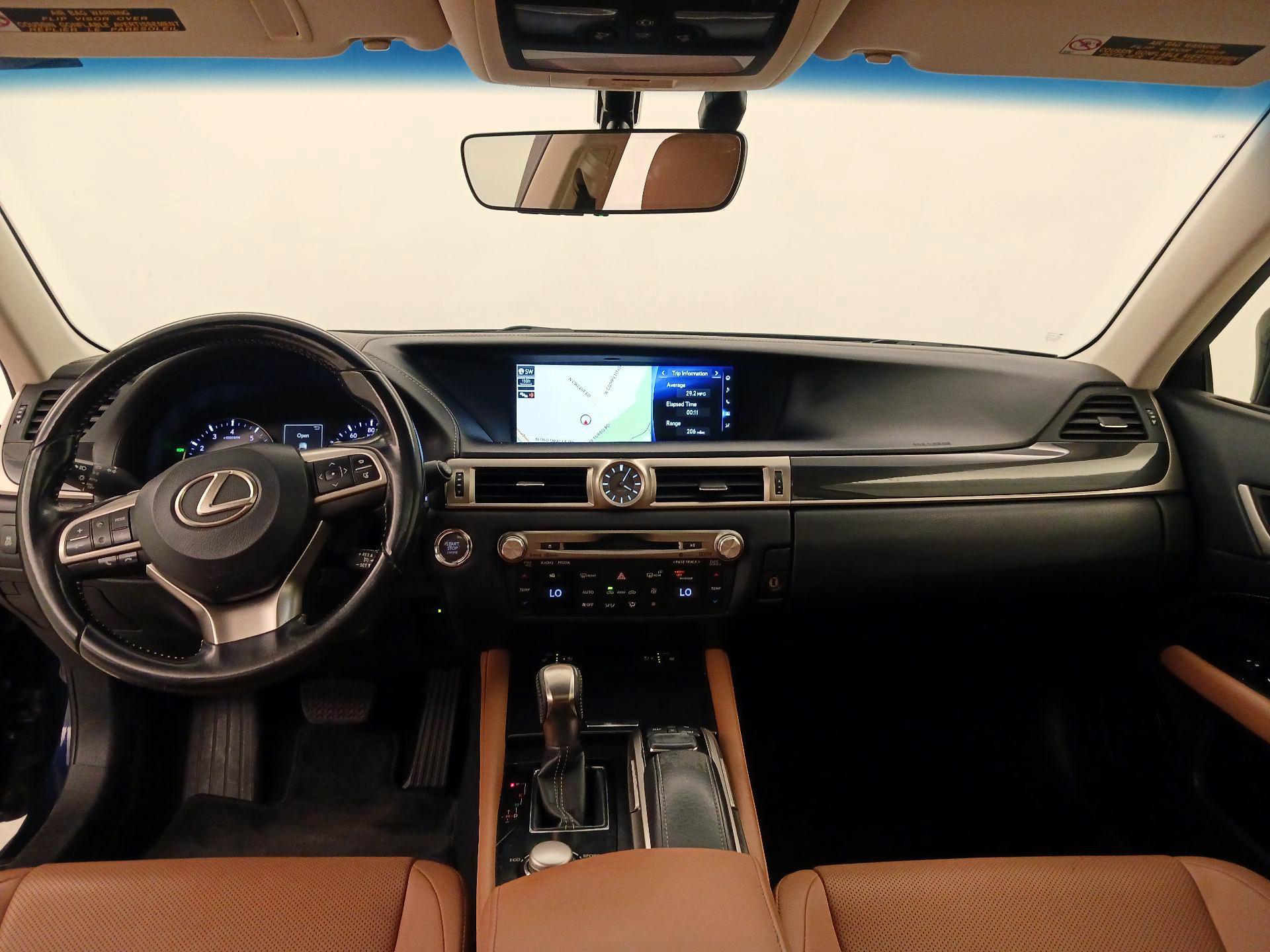 Thumbnail: 2016 Lexus GS - 9