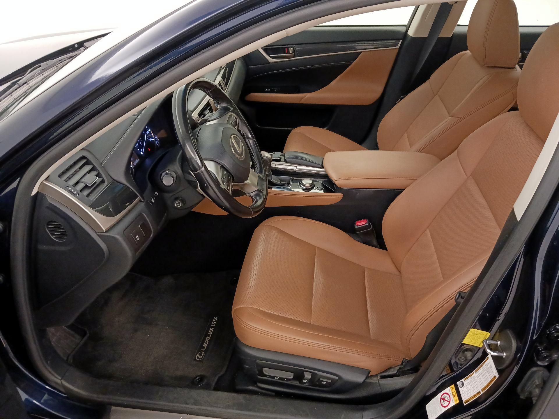 Thumbnail: 2016 Lexus GS - 11