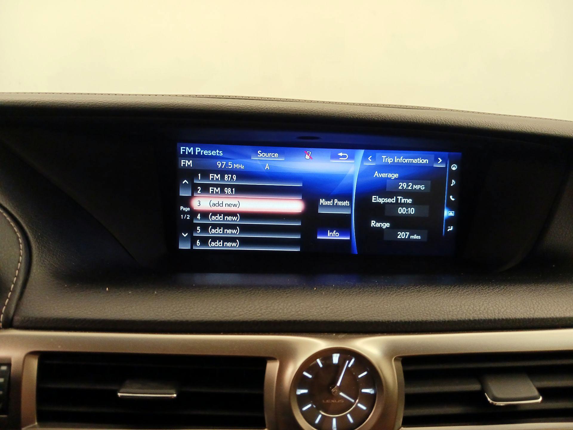 Thumbnail: 2016 Lexus GS - 16