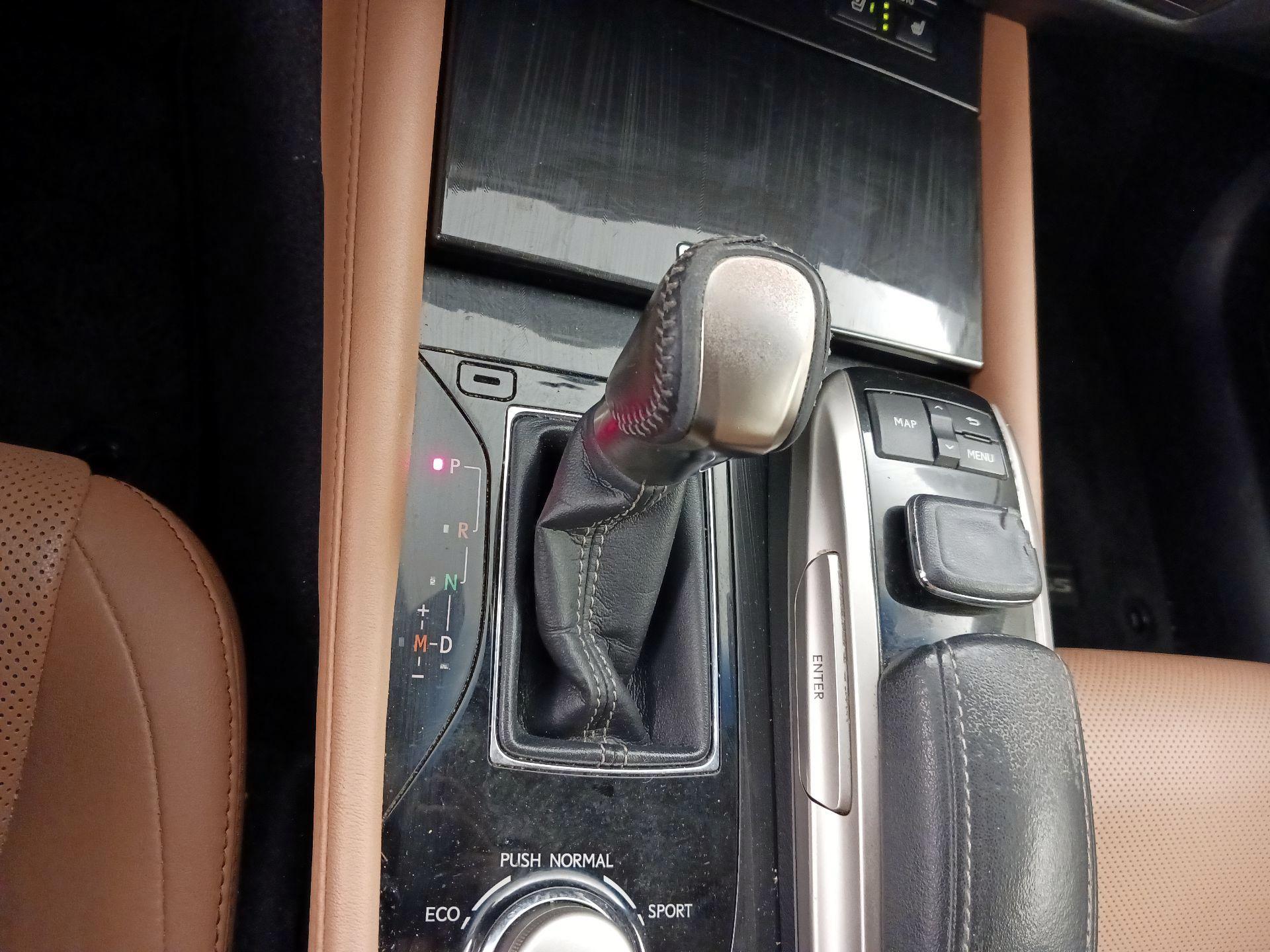 Thumbnail: 2016 Lexus GS - 18