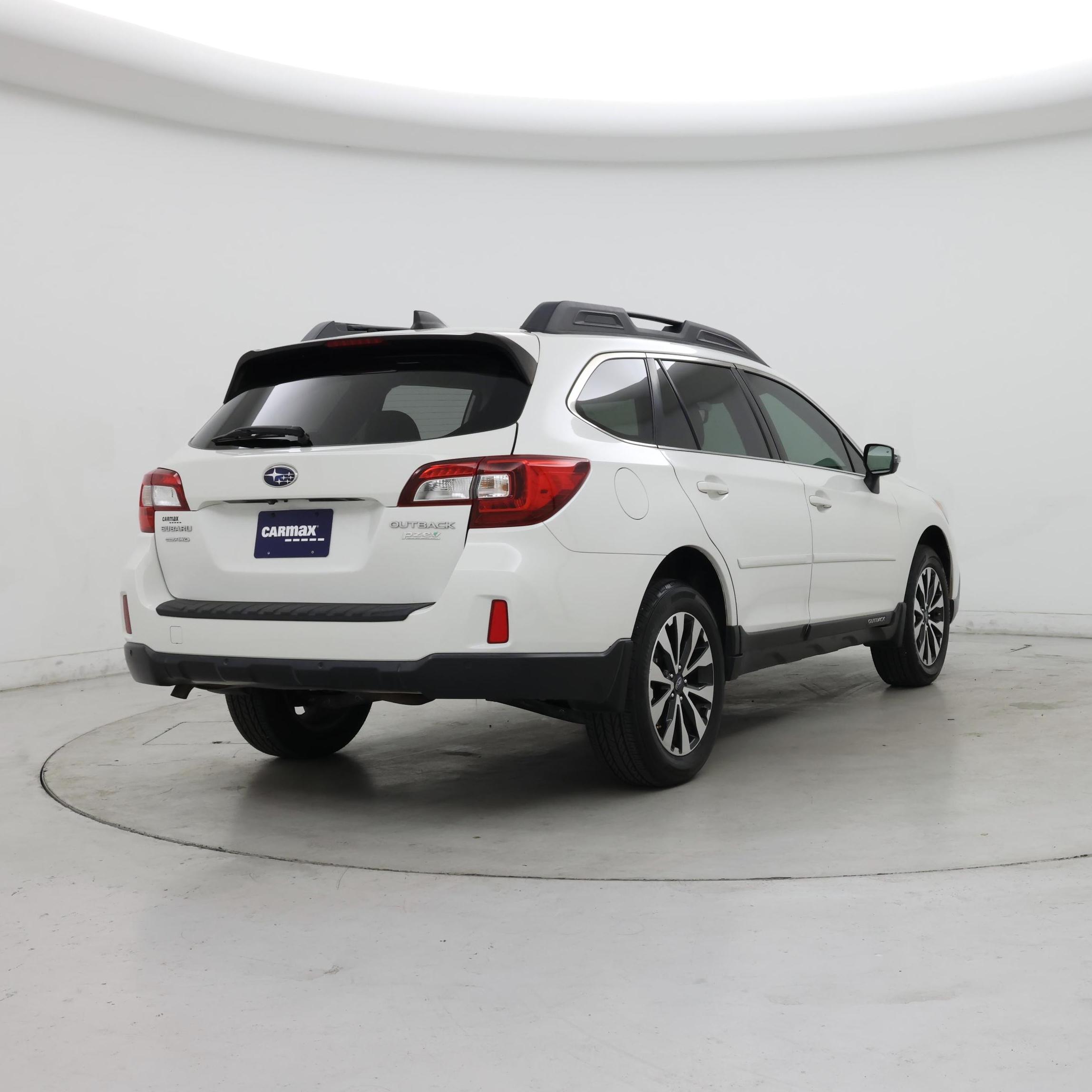 Thumbnail: 2017 Subaru Outback - 8