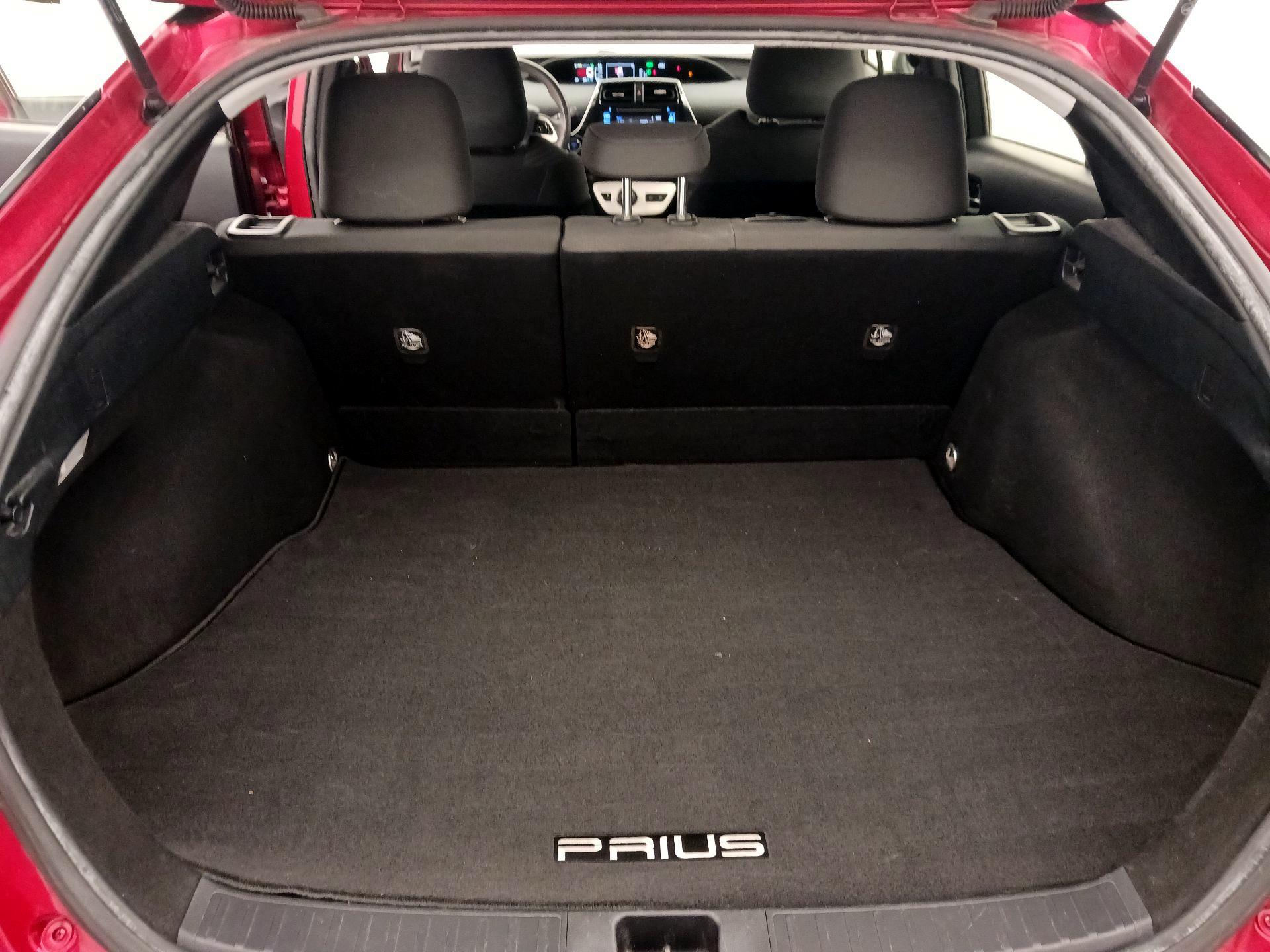 Thumbnail: 2016 Toyota Prius - 20