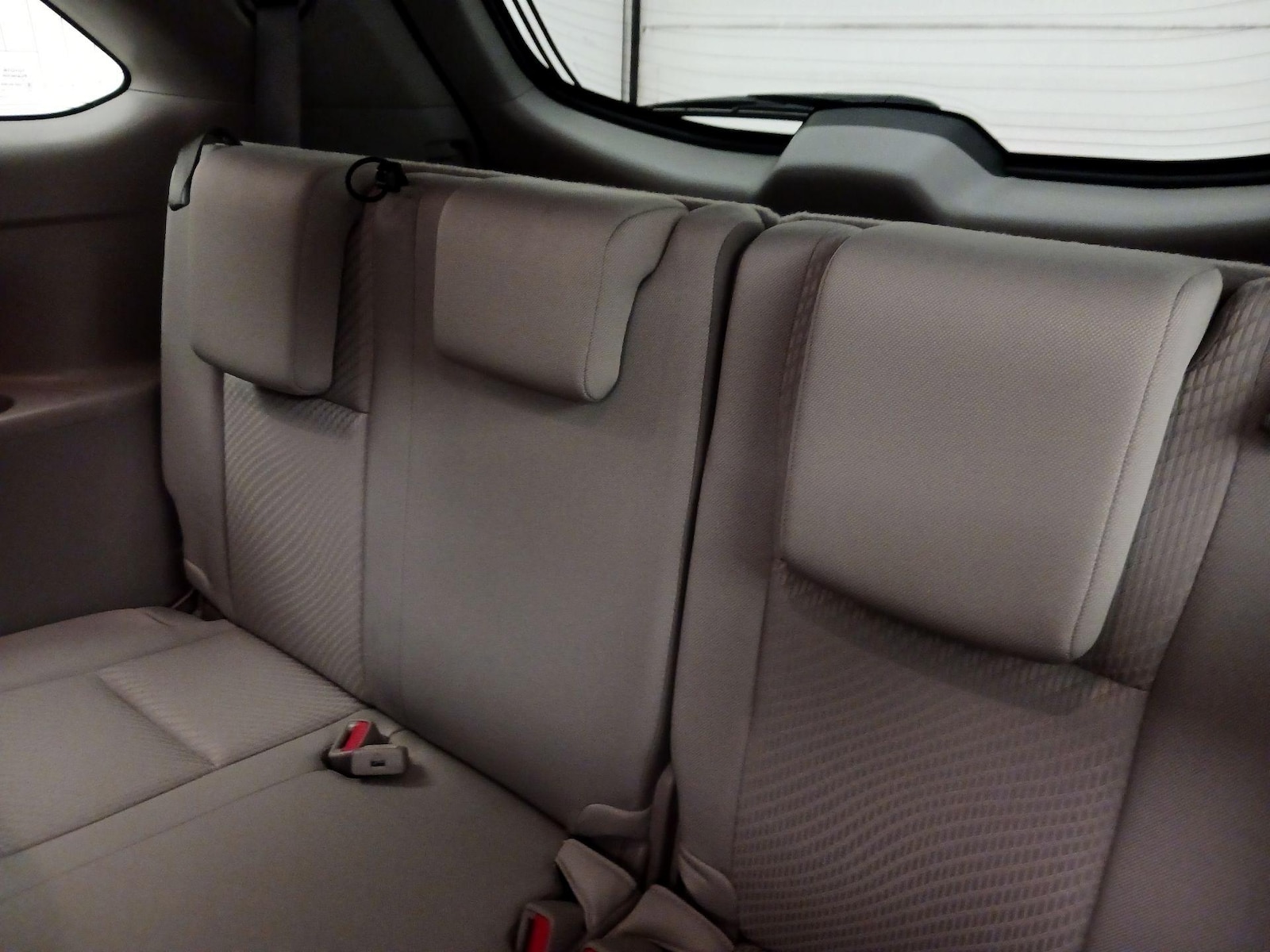 2018 Toyota Highlander LE - Photo 22