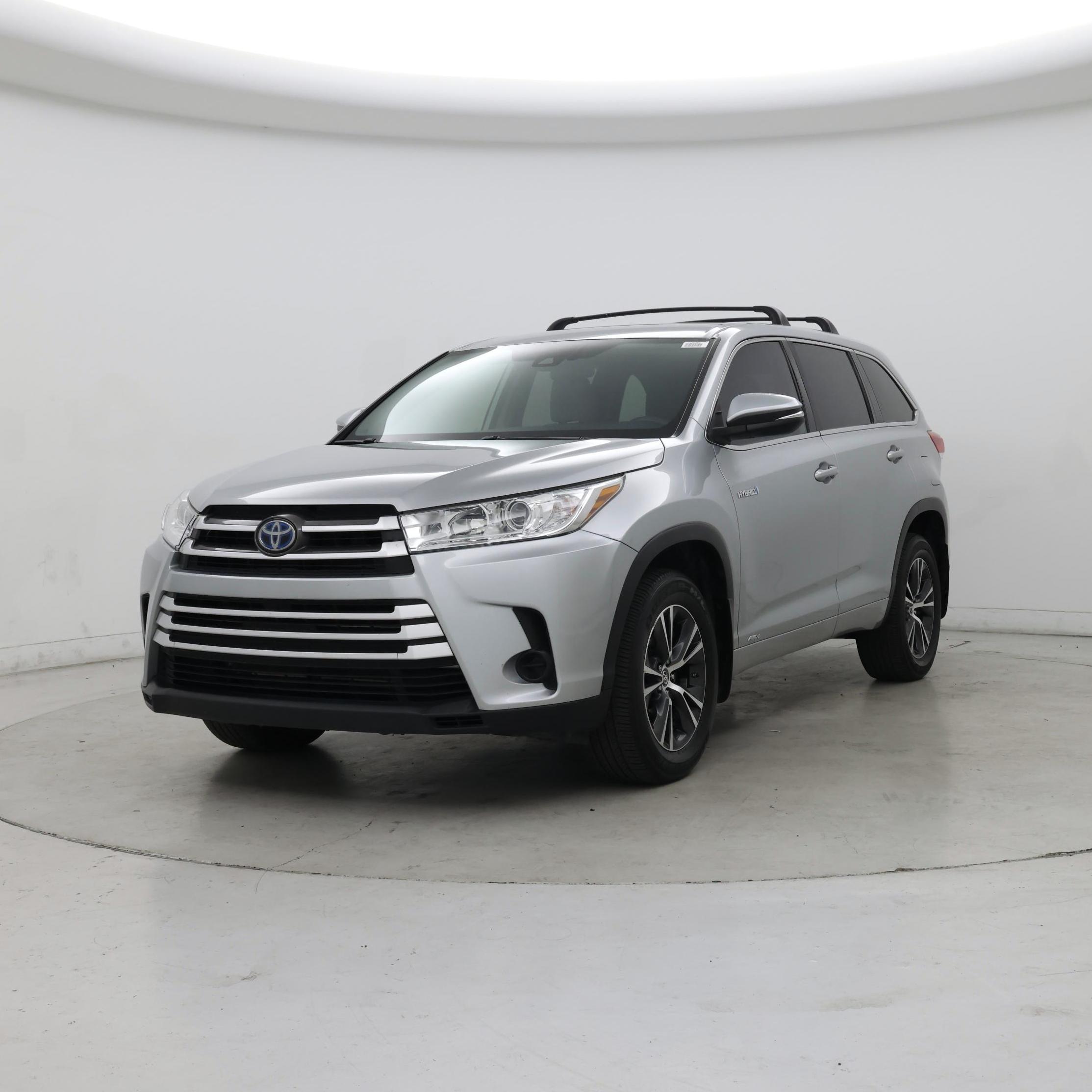 Thumbnail: 2018 Toyota Highlander - 4