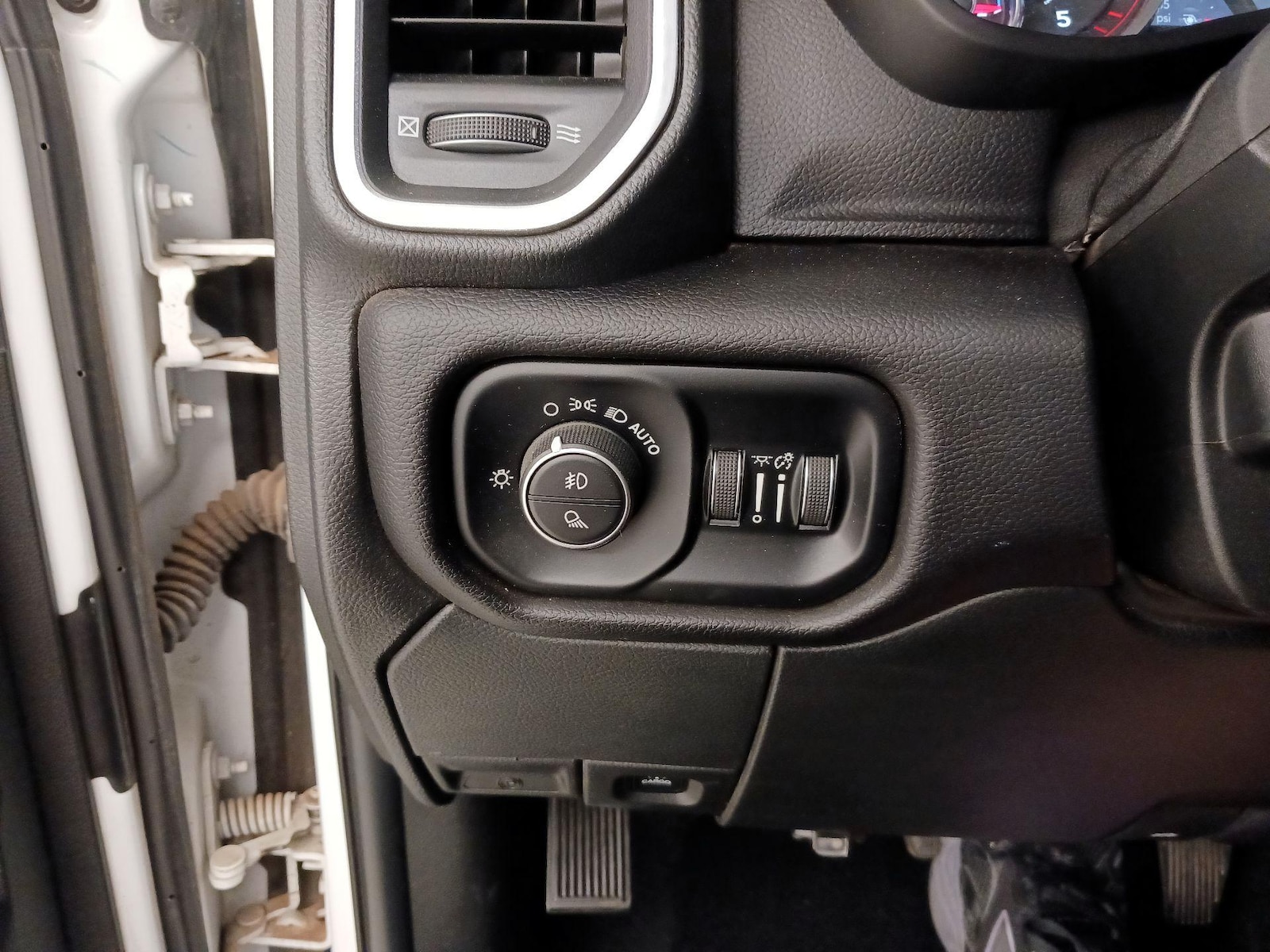 2024 RAM Ram 2500 Pickup Laramie - Photo 14