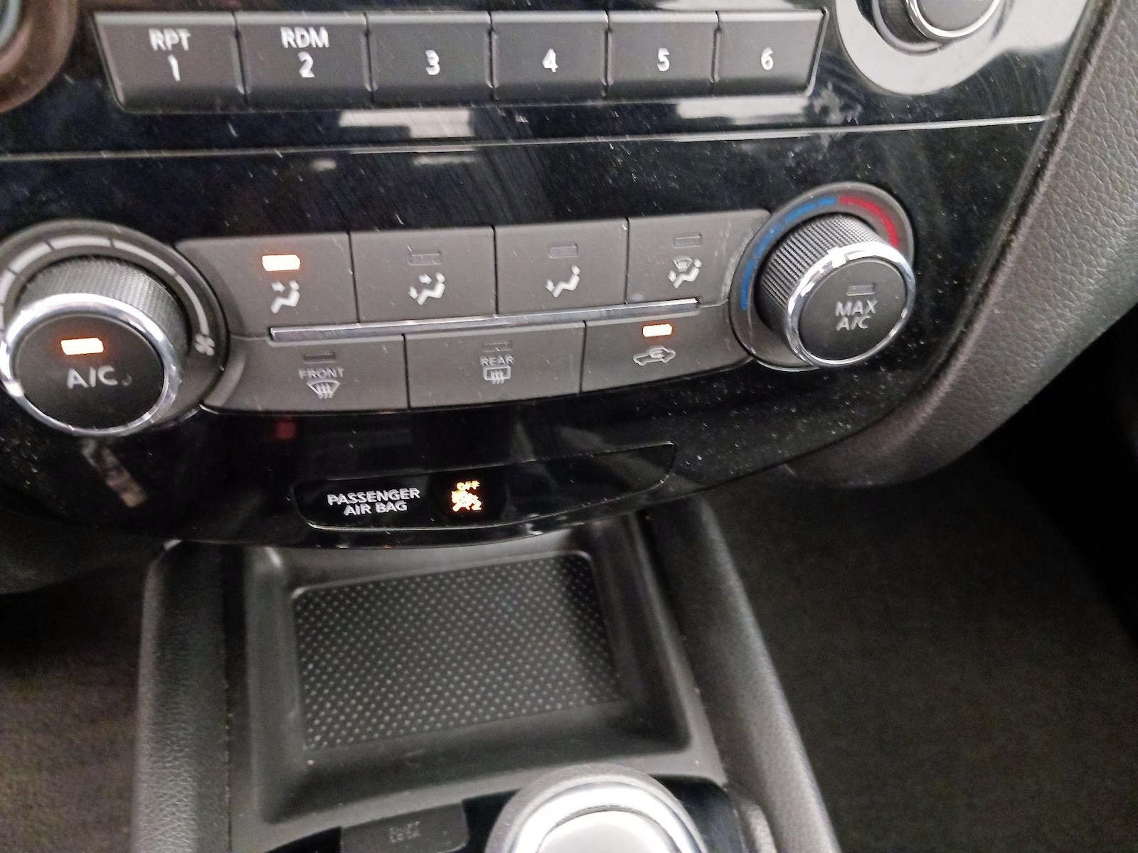 2018 Nissan Rogue Sport S - Photo 17