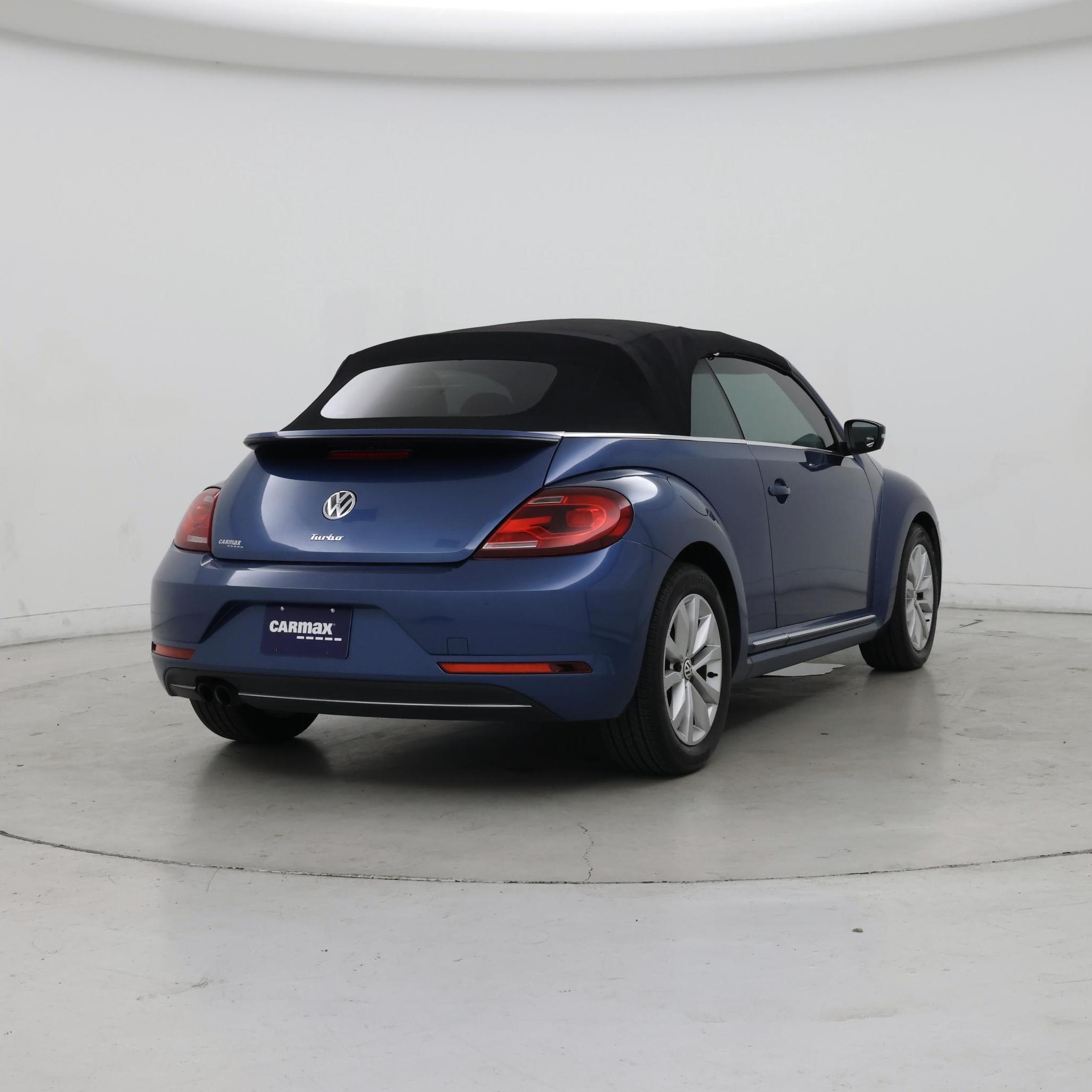 Thumbnail: 2017 Volkswagen Beetle - 8